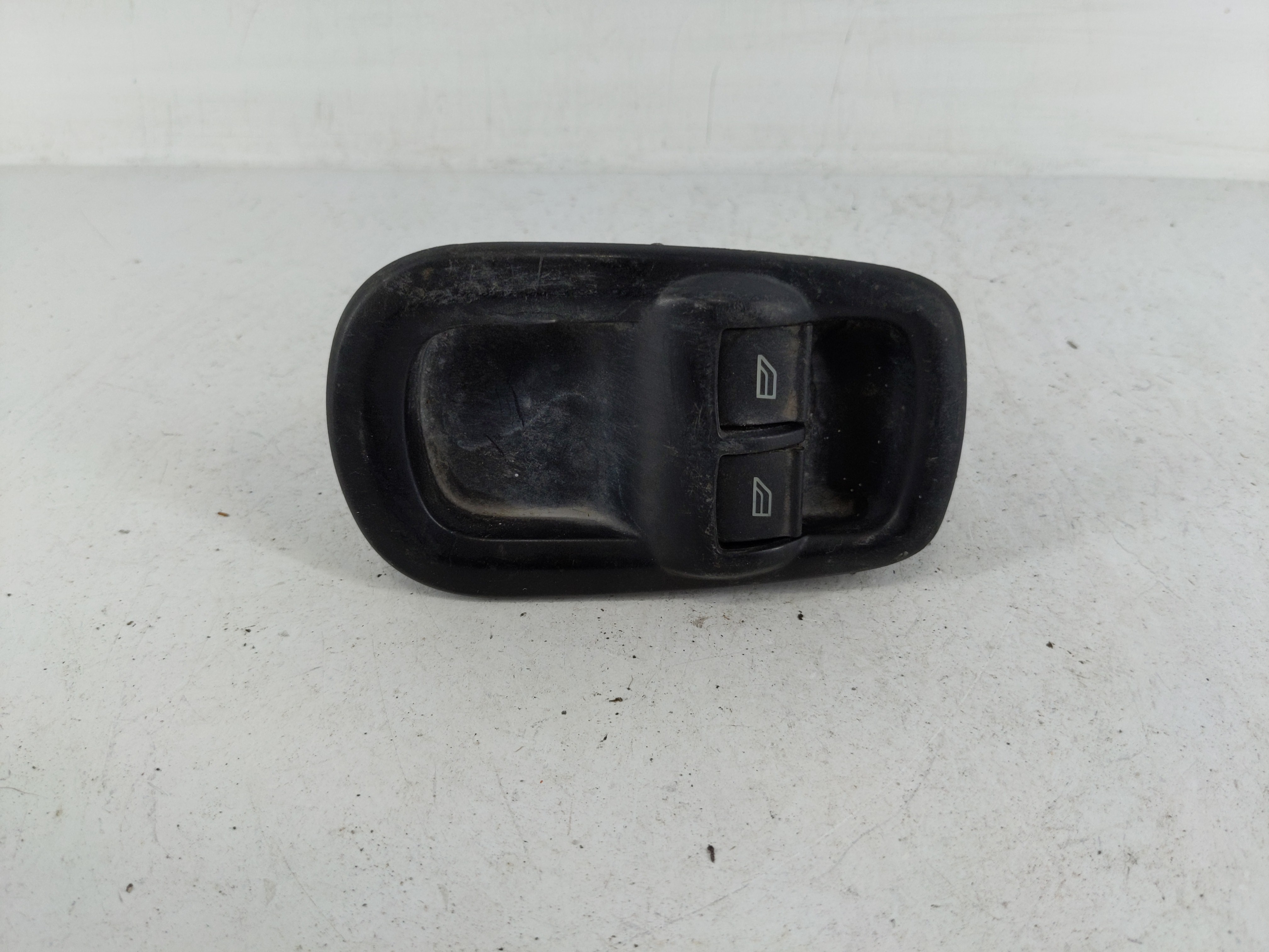 2016-2020 Ford Transit-250 Driver Left Door Master Power Window Switch 1153242 - Oemusedautoparts1.com