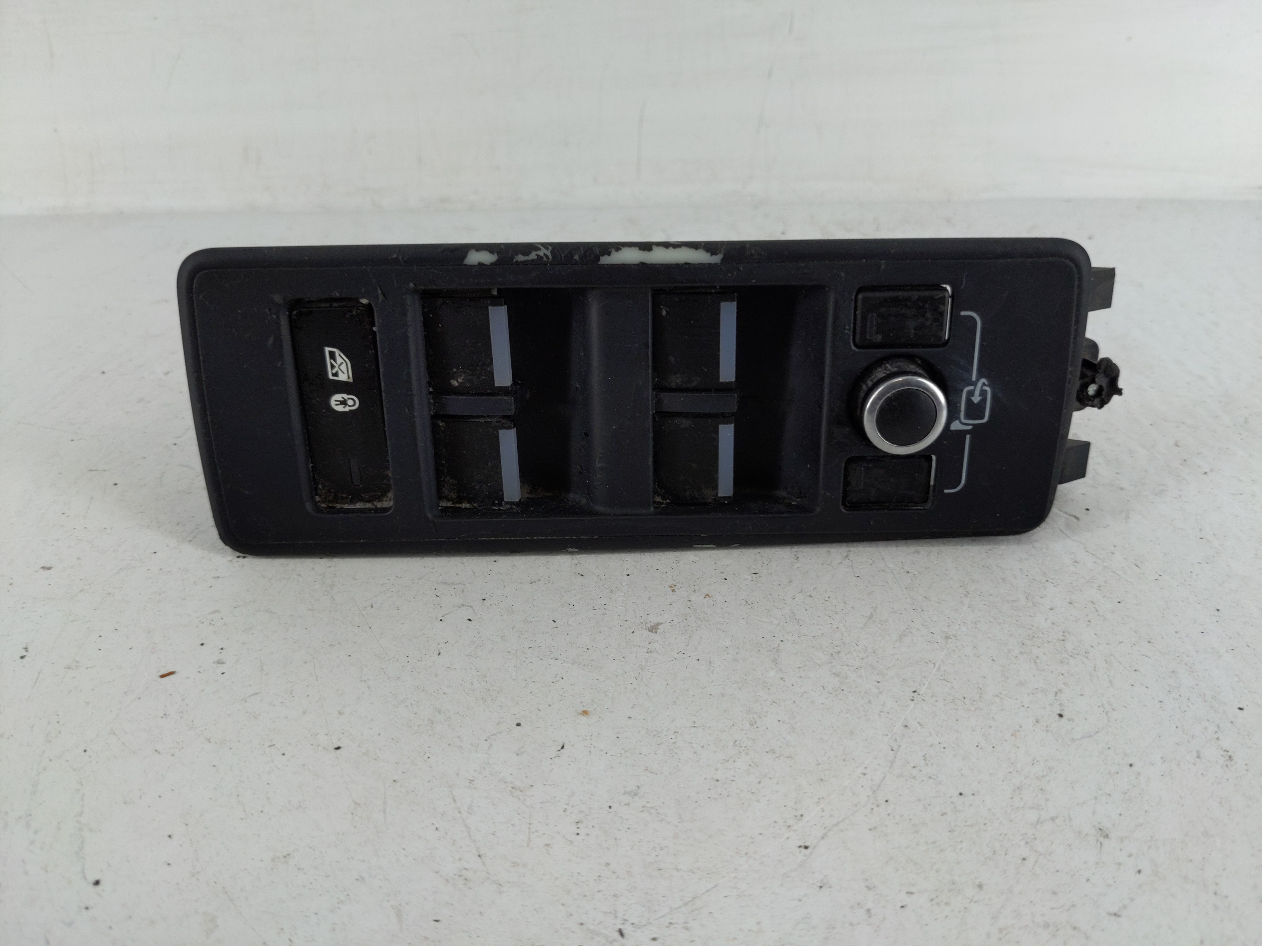 2014 Land Rover Range Rover Sport Driver Left Door Master Power Window Switch 1153250 - Oemusedautoparts1.com