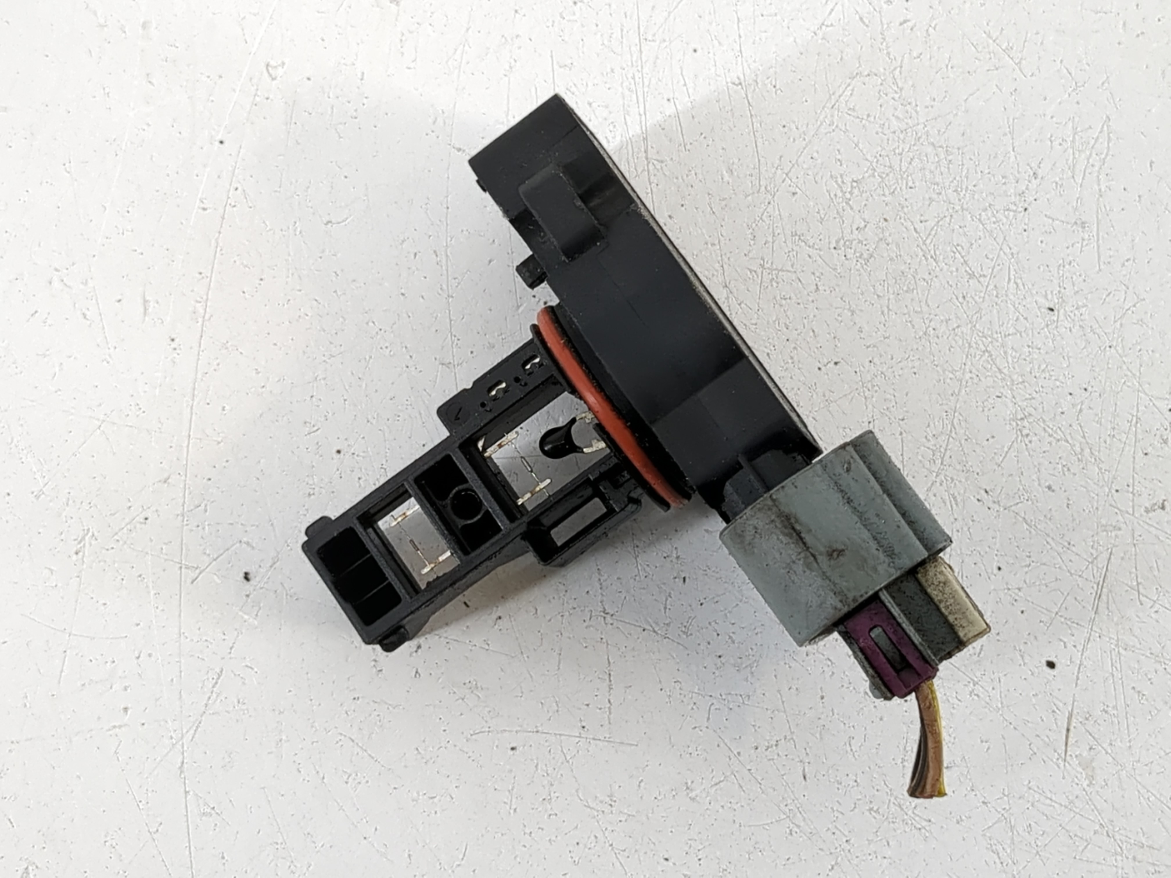 2009-2013 Gmc Sierra 1500 Mass Air Flow Meter Maf 1153300 - Oemusedautoparts1.com