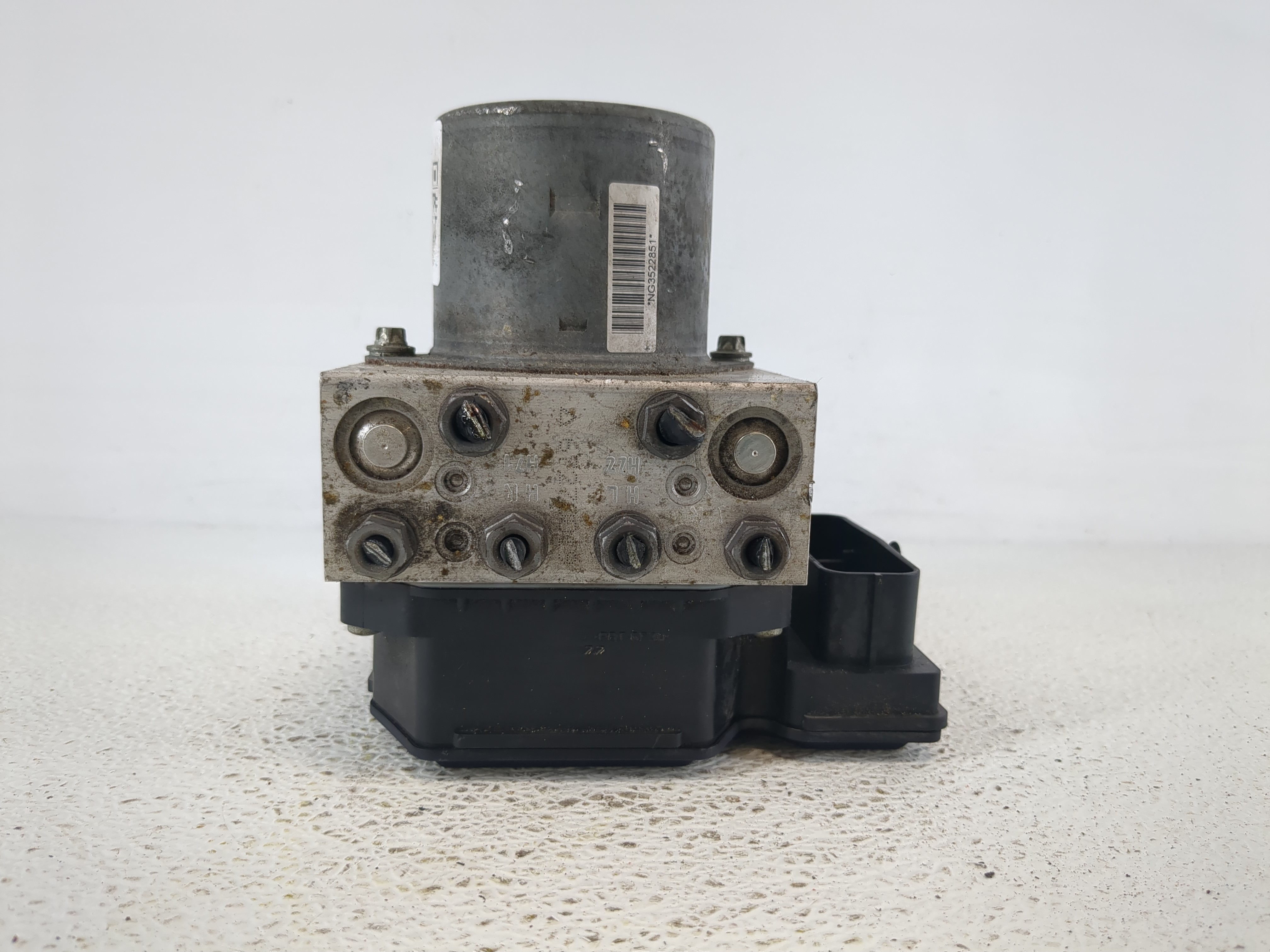Volkswagen Tiguan Abs Pump Control Module 1153312 - Oemusedautoparts1.com