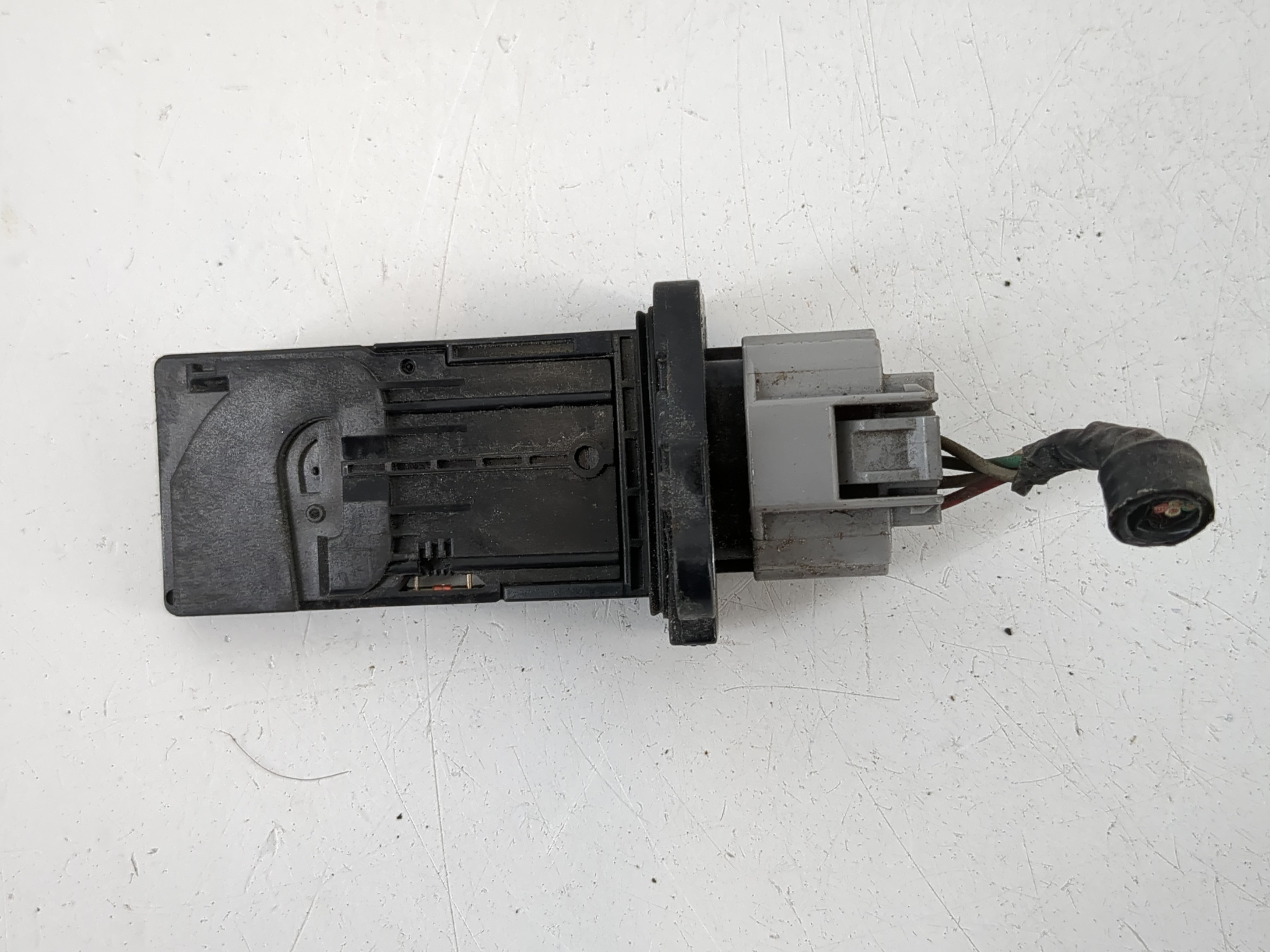 2013-2015 Nissan Altima Mass Air Flow Meter Maf 1153330 - Oemusedautoparts1.com