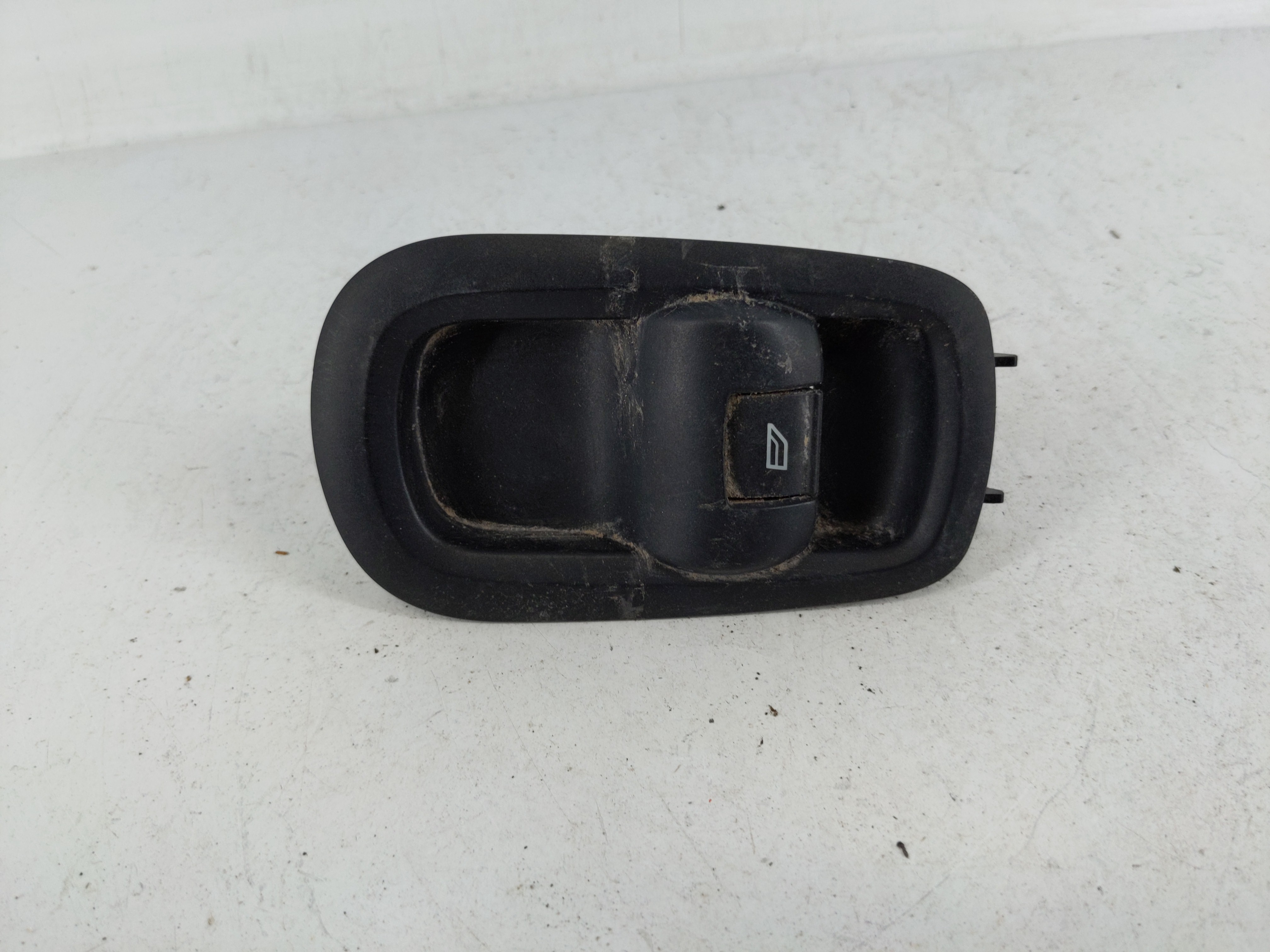 Ford Transit-350 Driver Left Door Master Power Window Switch 1153349 - Oemusedautoparts1.com