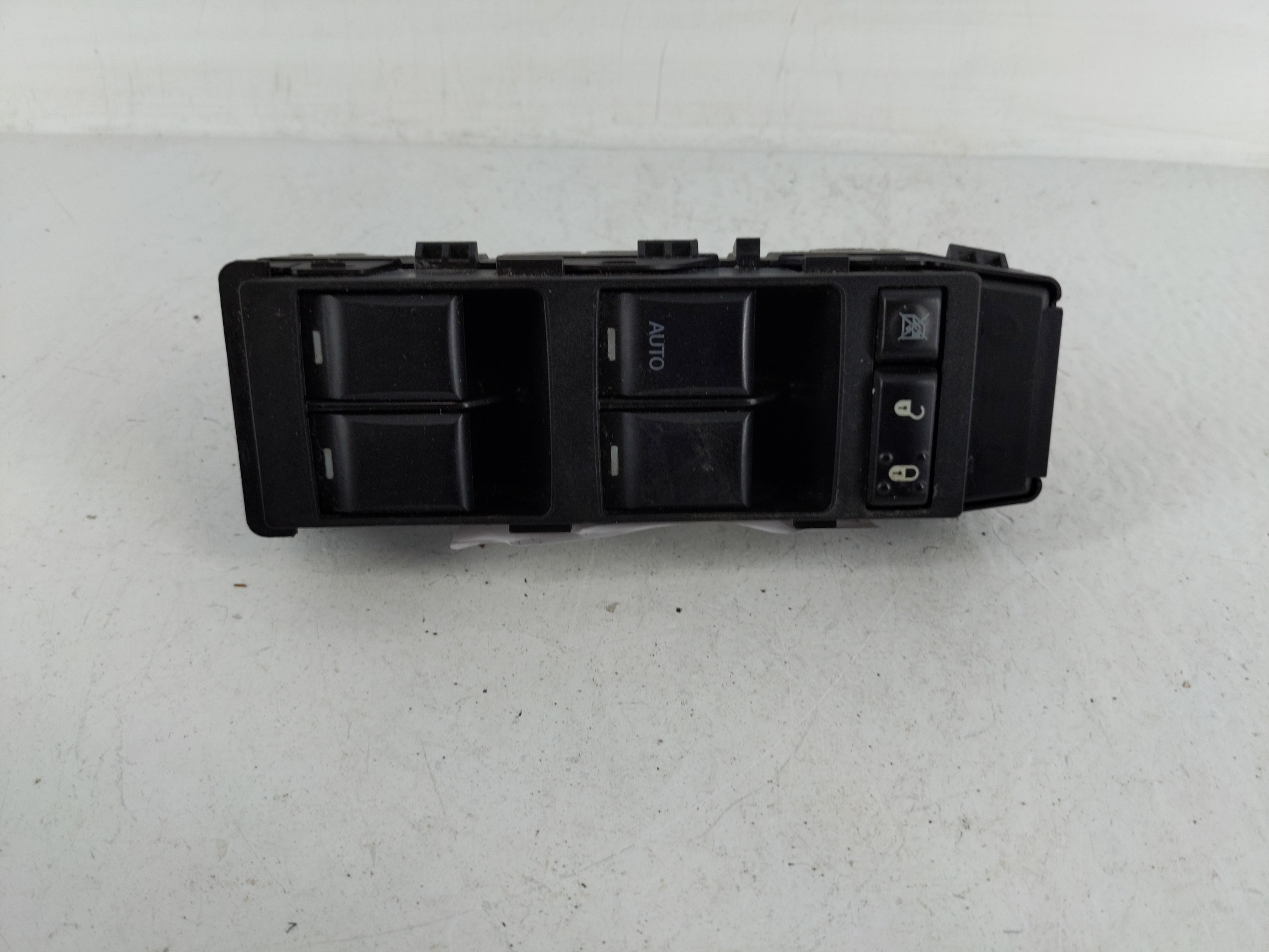 2011-2017 Jeep Patriot Driver Left Door Master Power Window Switch 1153356 - Oemusedautoparts1.com