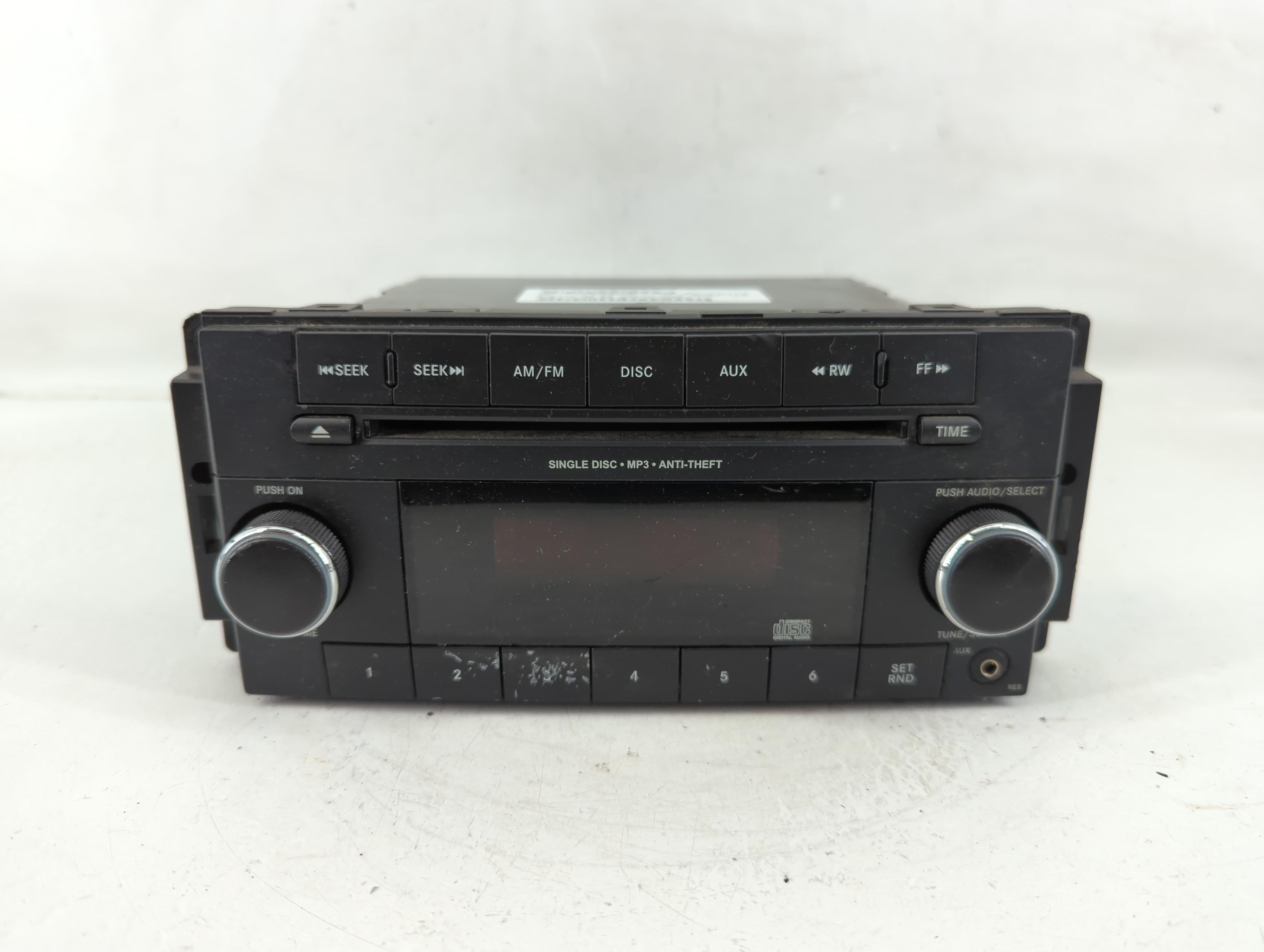 Dodge Caravan Am Fm Cd Player Radio Receiver 1153379 - Oemusedautoparts1.com