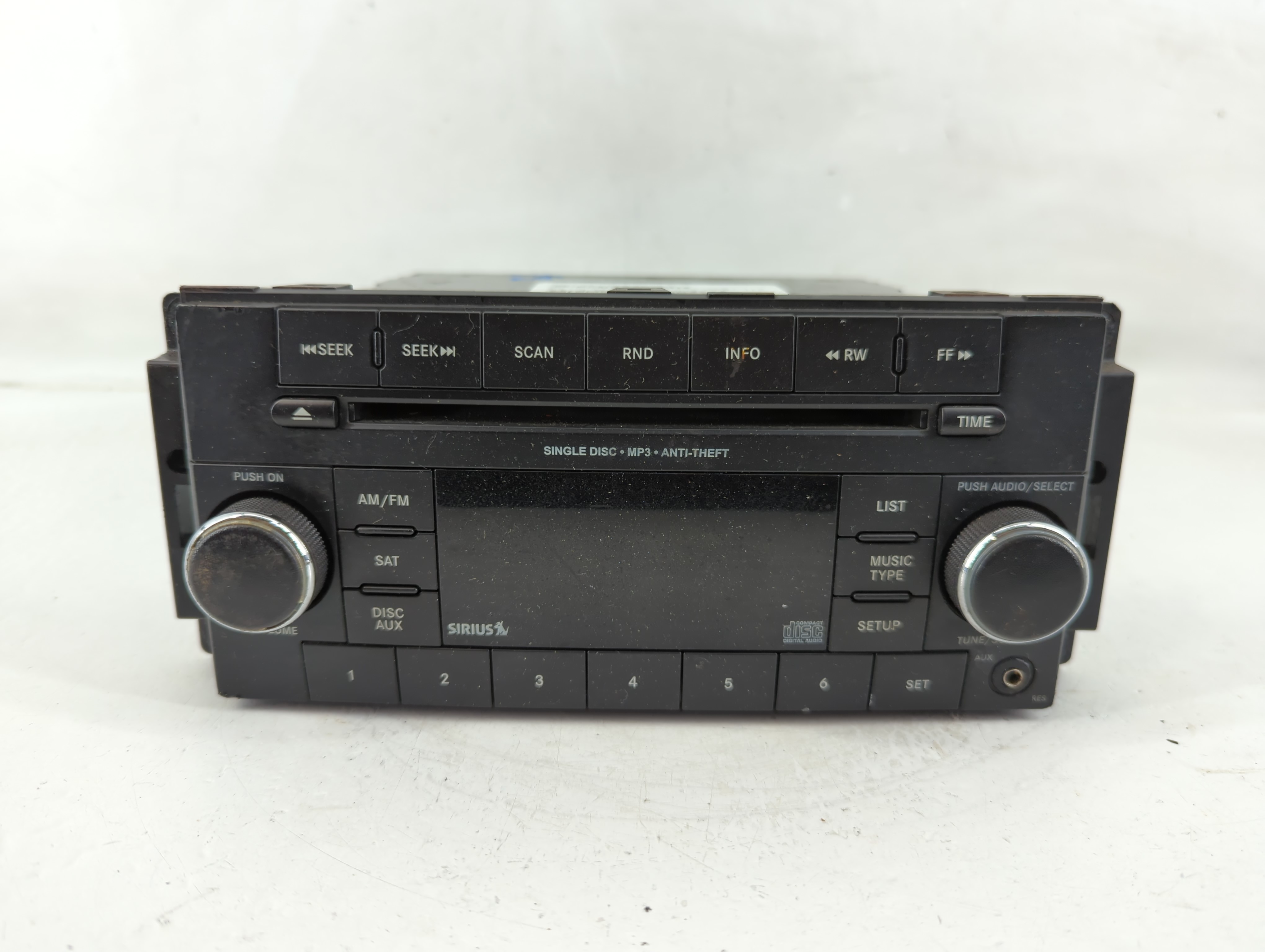 2010-2010 Dodge Ram 2500 Am Fm Cd Player Radio Receiver 1153382 - Oemusedautoparts1.com