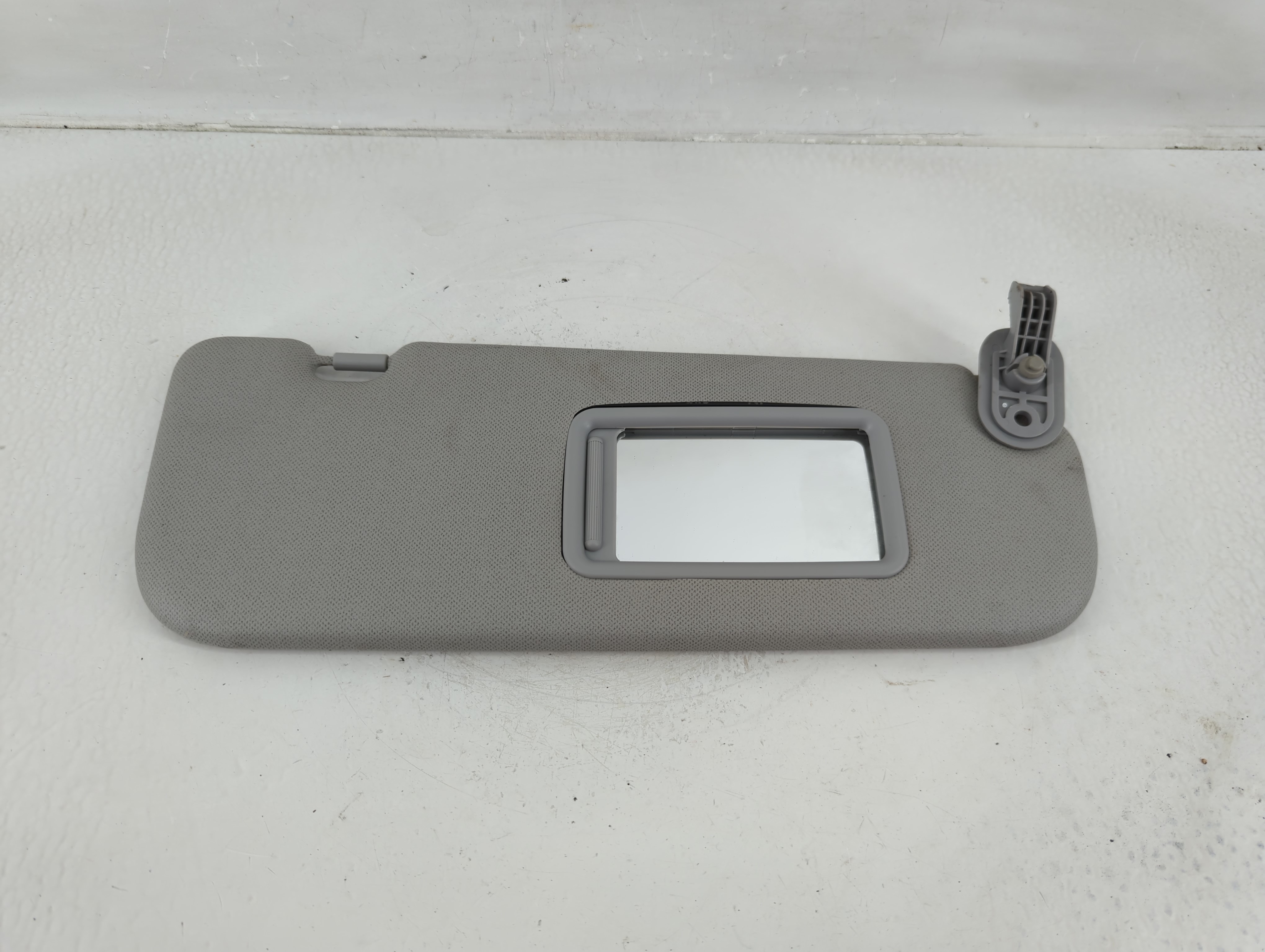 2011-2013 Hyundai Elantra Passenger Sun Visor Mirror Right Sunvisor Gray 1153388 - Oemusedautoparts1.com