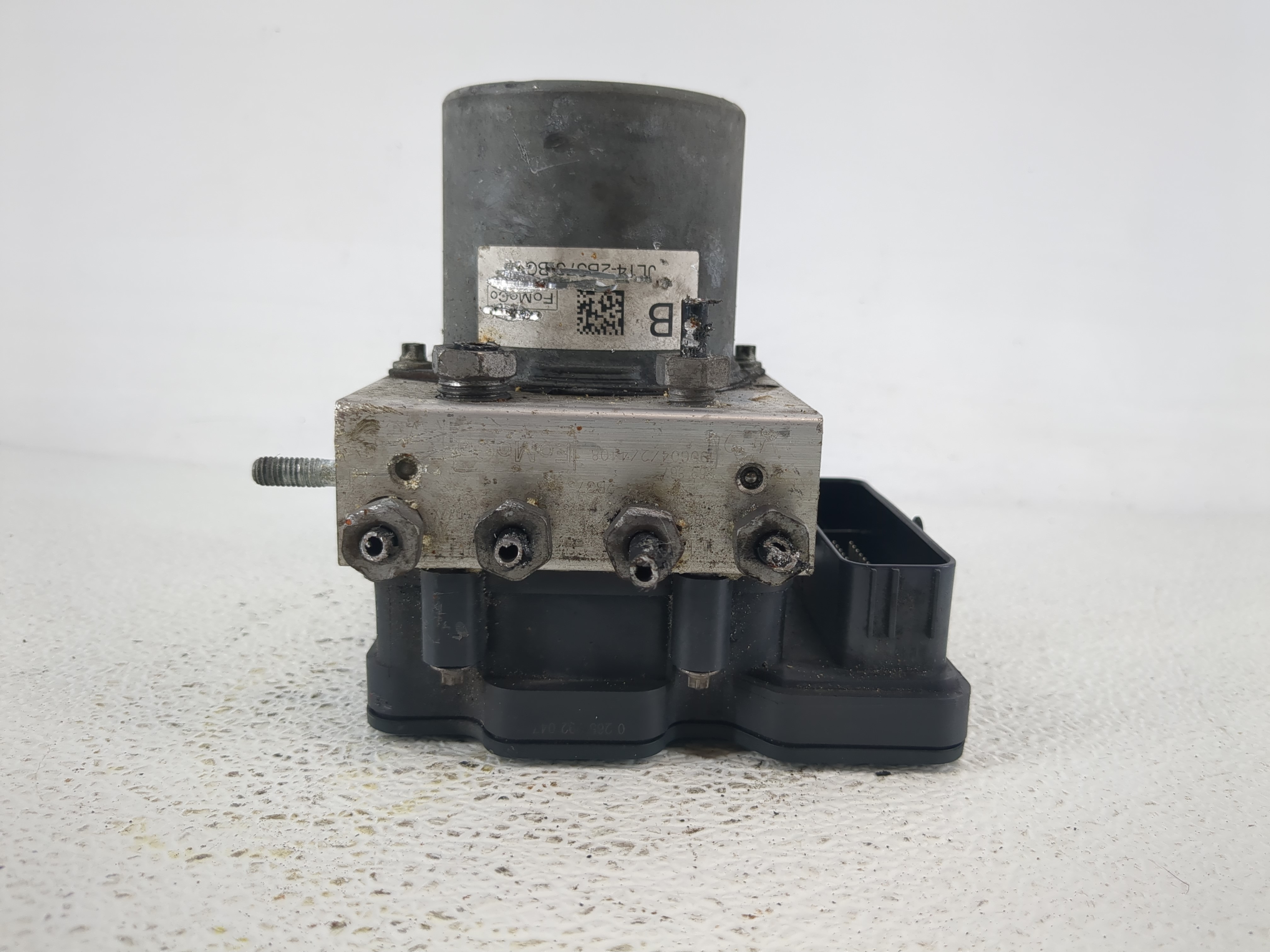 2018-2021 Ford Expedition Abs Pump Control Module 1153457 - Oemusedautoparts1.com