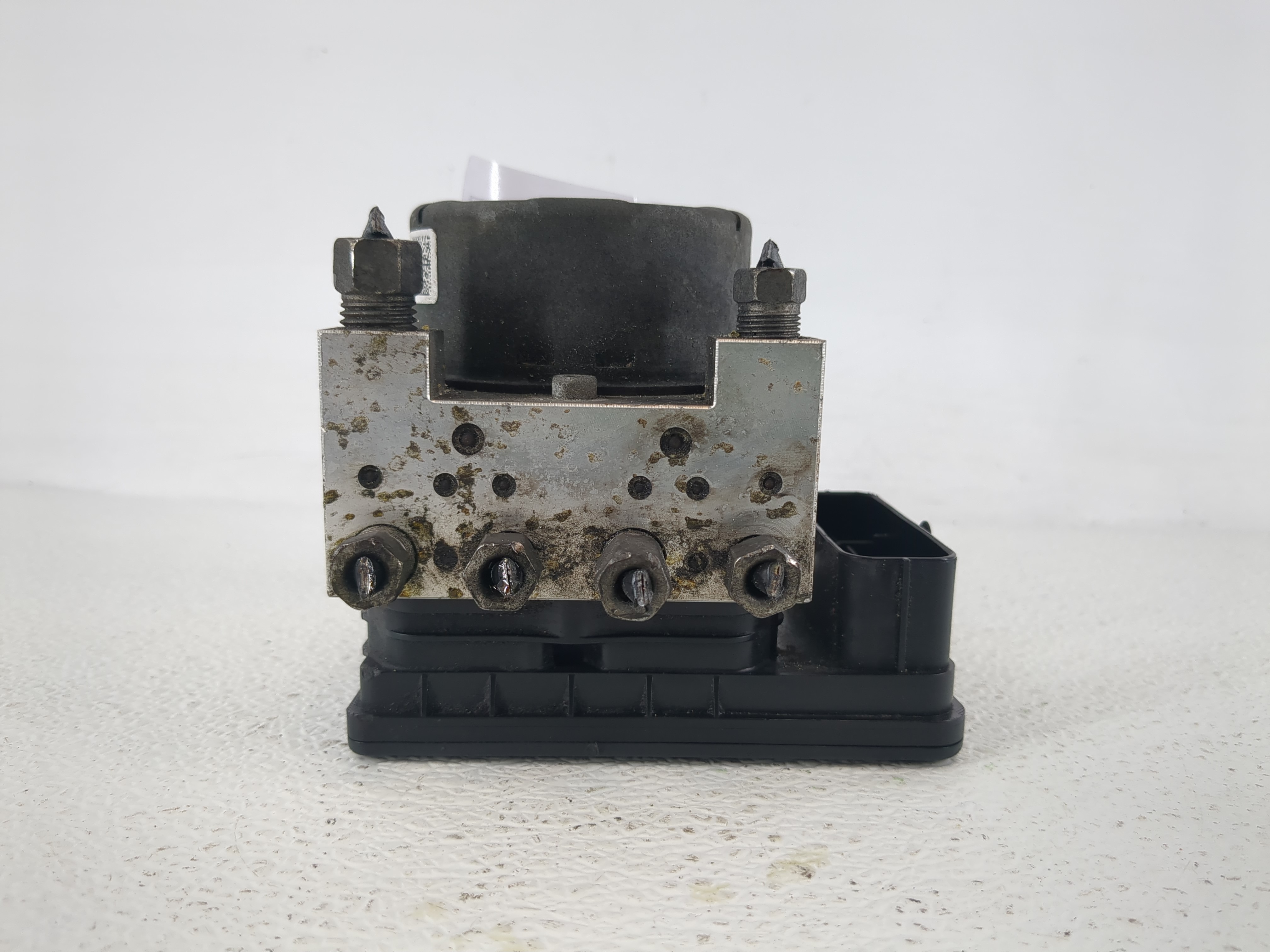 2015-2016 Dodge Challenger Abs Pump Control Module 1153469 - Oemusedautoparts1.com