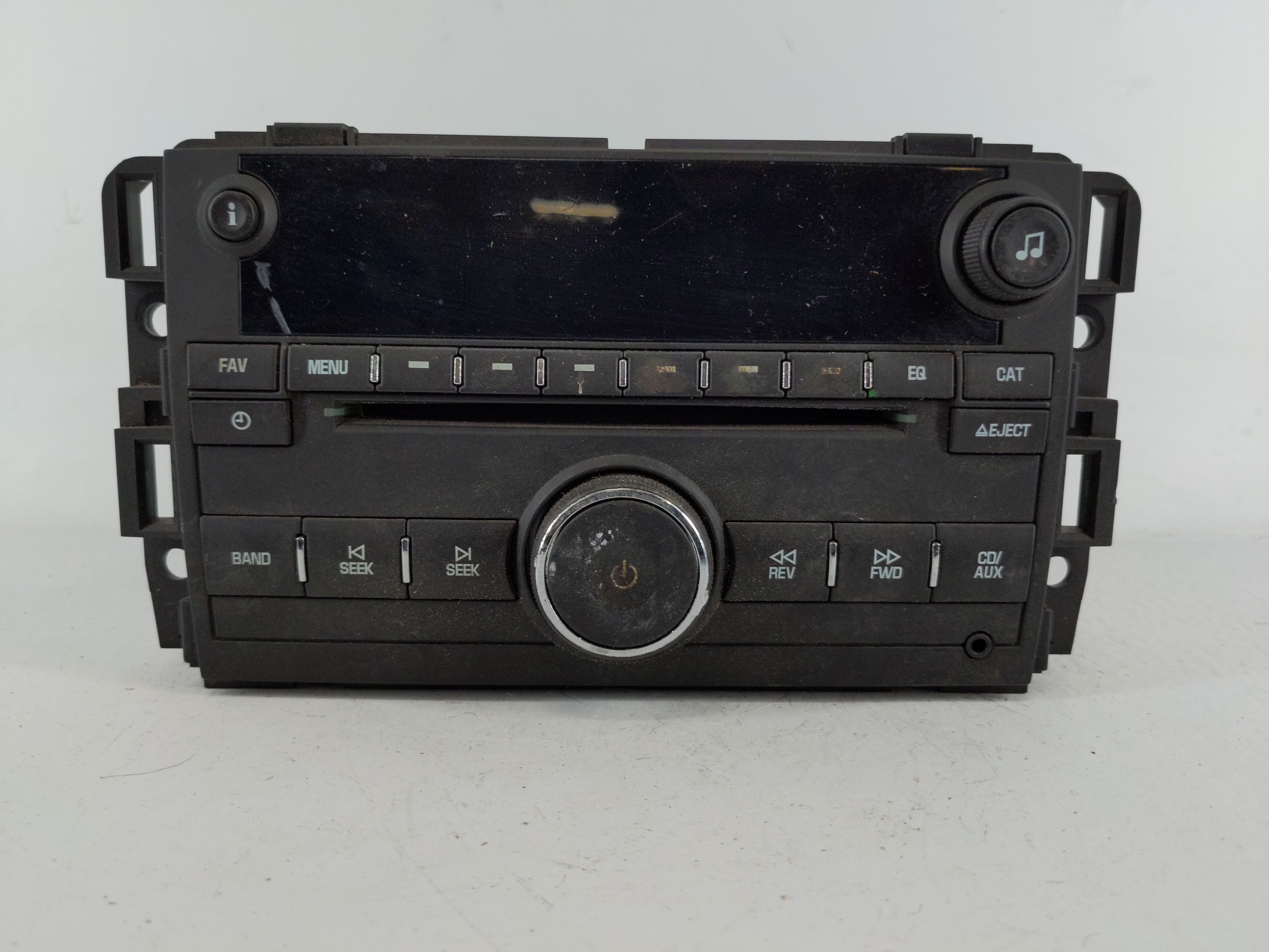 2010-2013 Chevrolet Silverado 1500 Am Fm Cd Player Radio Receiver 1153495 - Oemusedautoparts1.com
