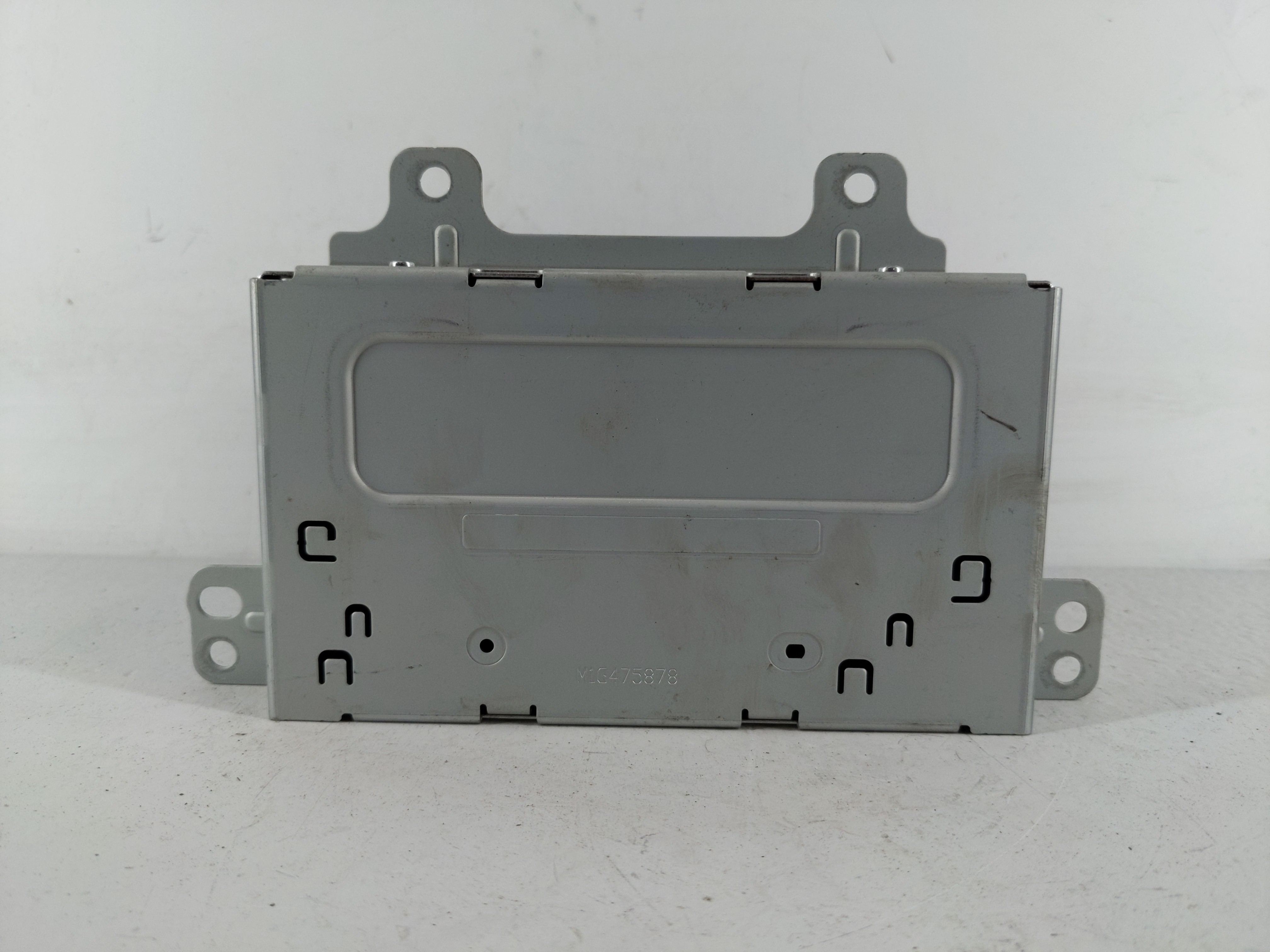 2016-2017 Chevrolet Equinox Am Fm Cd Player Radio Receiver 1153520 - Oemusedautoparts1.com