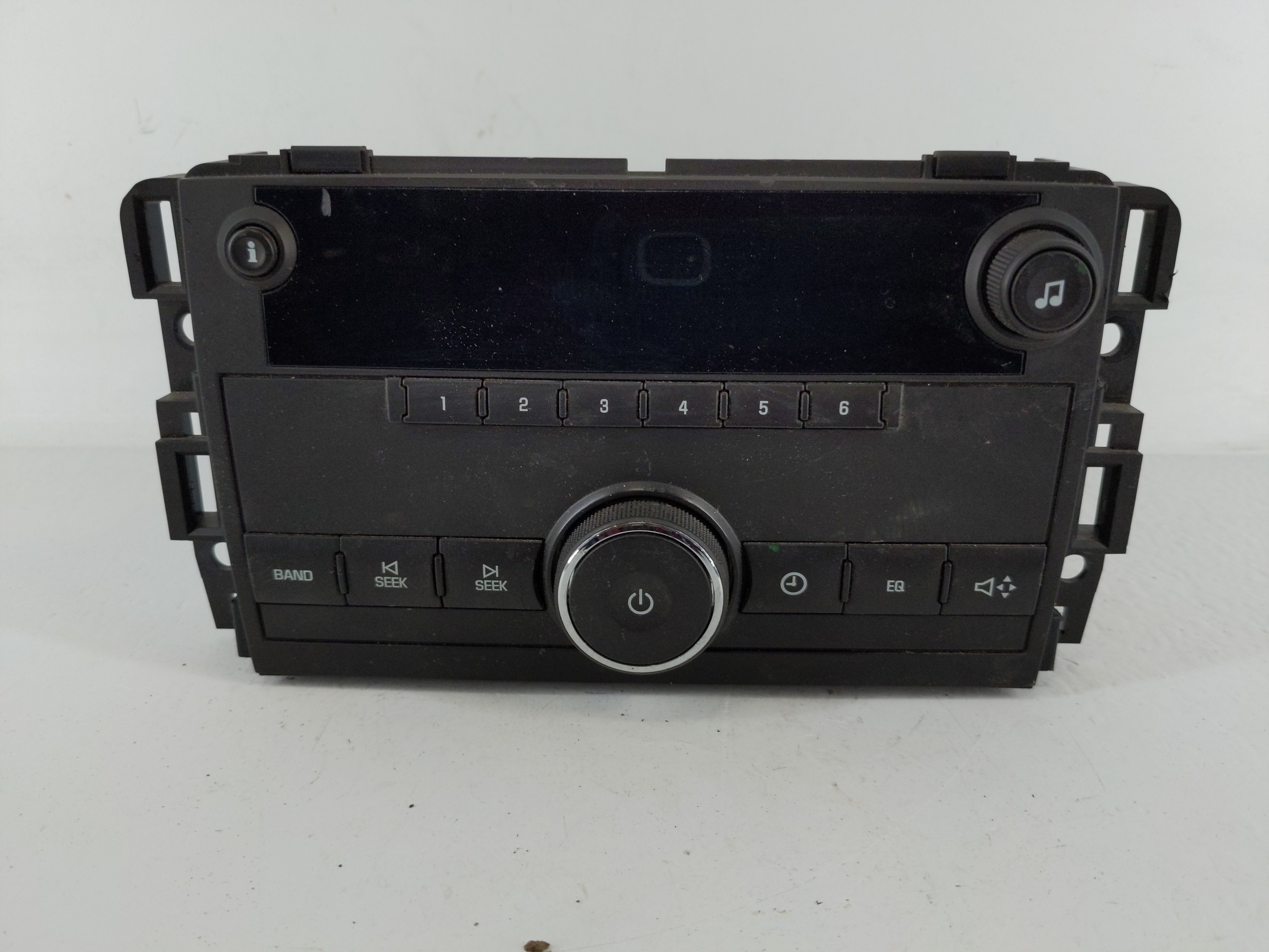2008-2014 Chevrolet Express 2500 Am Fm Cd Player Radio Receiver 1153535 - Oemusedautoparts1.com