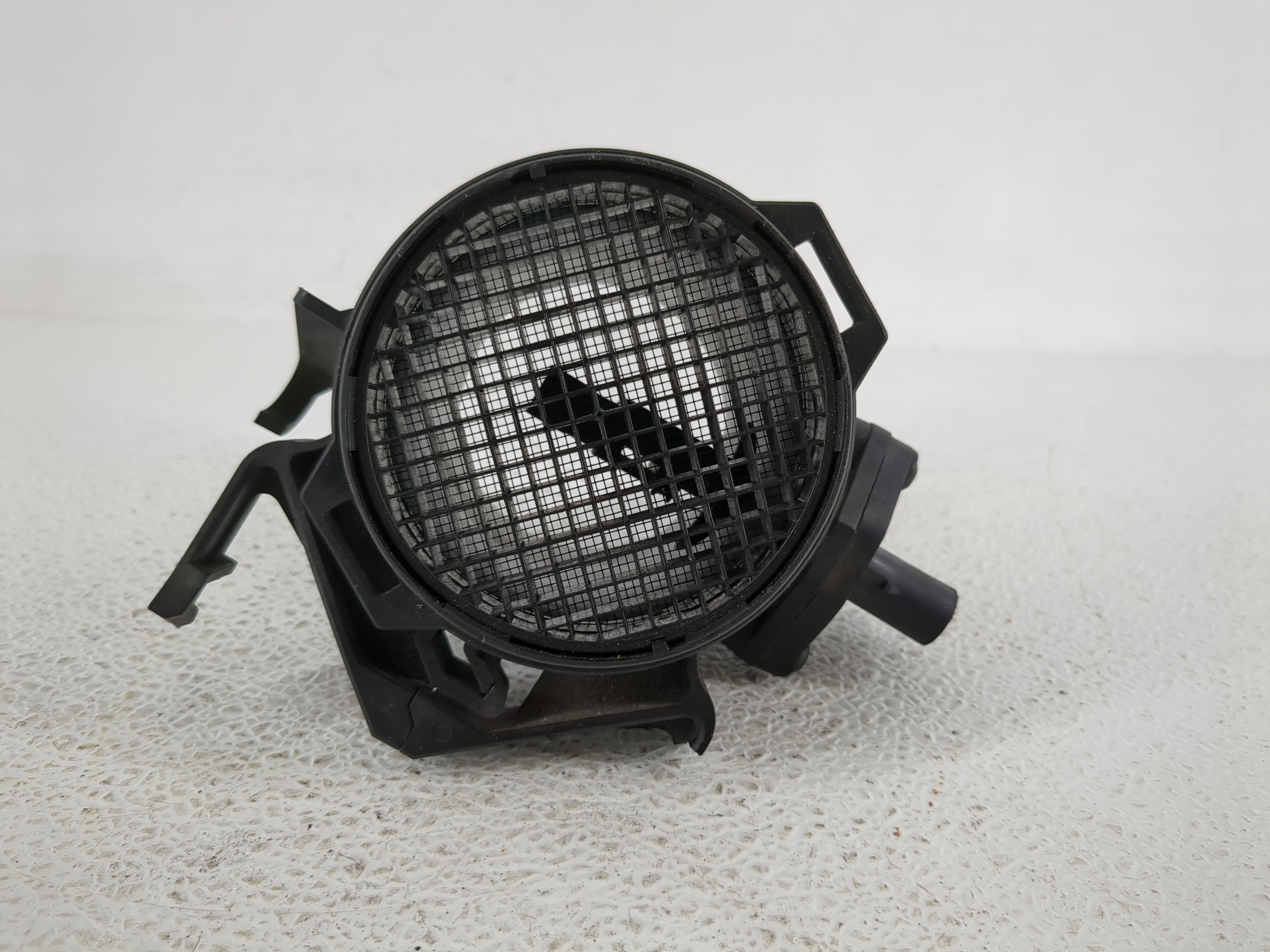 2003-2006 Mercedes-benz E500 Mass Air Flow Meter Maf 1153560 - Oemusedautoparts1.com