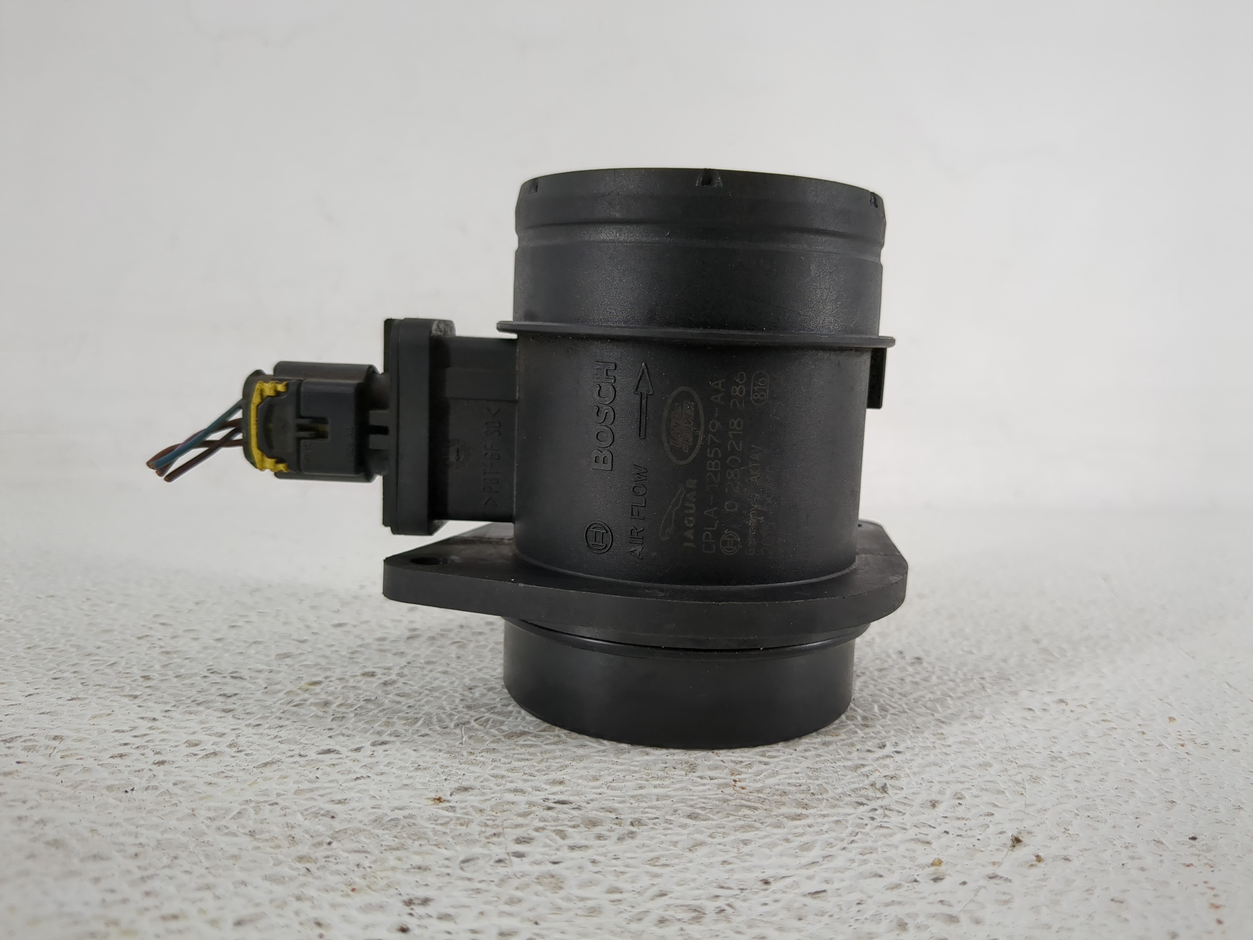 2016 Land Rover Lr4 Mass Air Flow Meter Maf 1153566 - Oemusedautoparts1.com