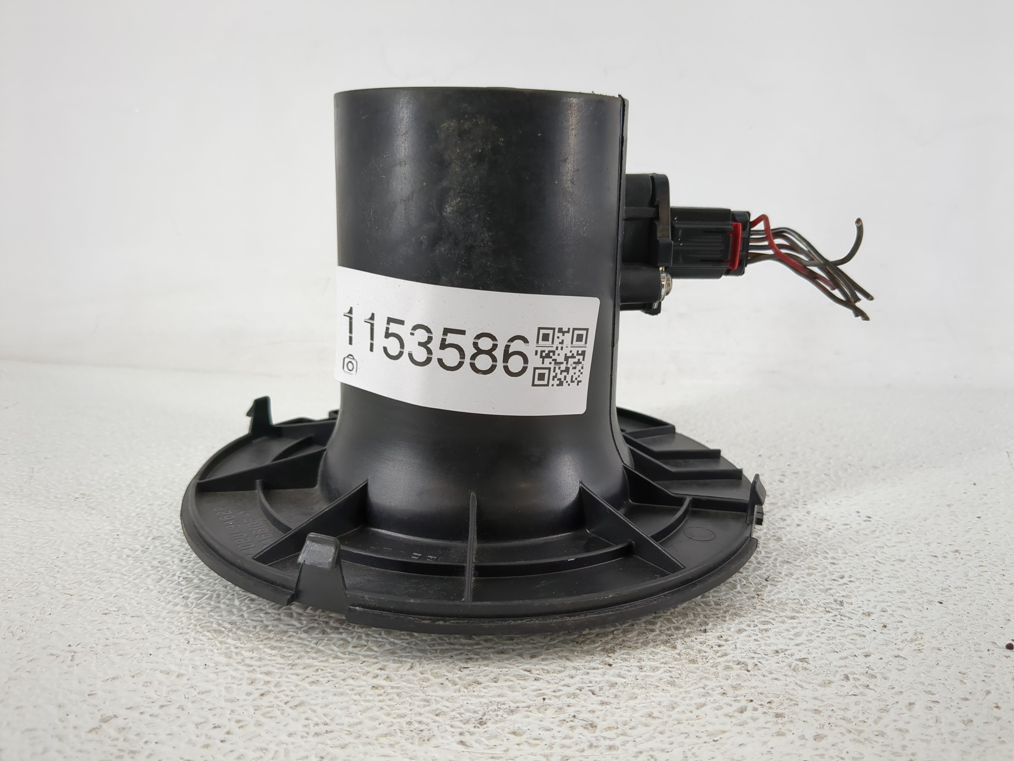 2005-2008 Ford F-150 Mass Air Flow Meter Maf 1153586 - Oemusedautoparts1.com