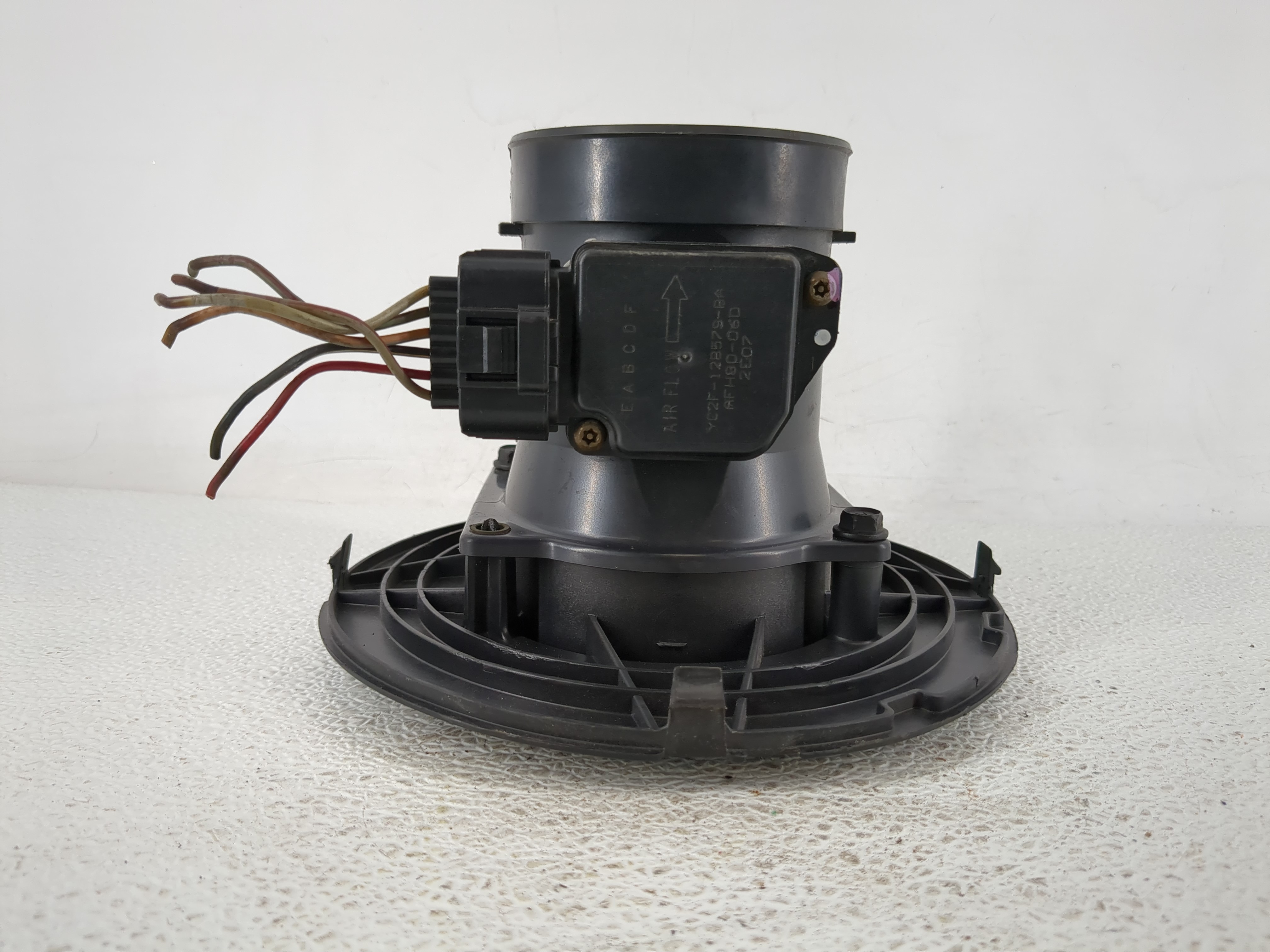 Mercedes-benz E250 Mass Air Flow Meter Maf 1153589 - Oemusedautoparts1.com