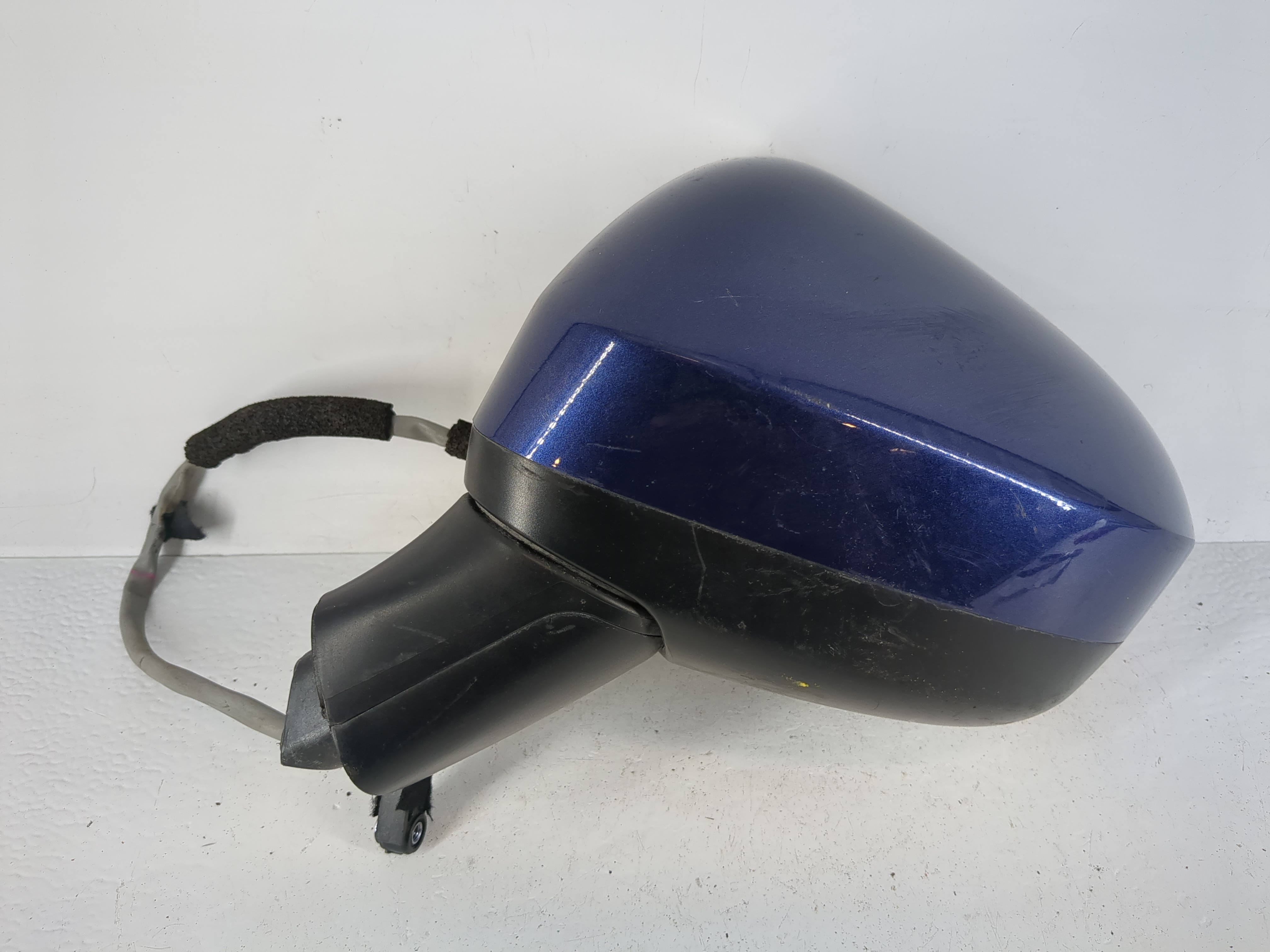 2023 Nissan Rogue Driver Left Side View Power Door Mirror Blue 1153669 - Oemusedautoparts1.com