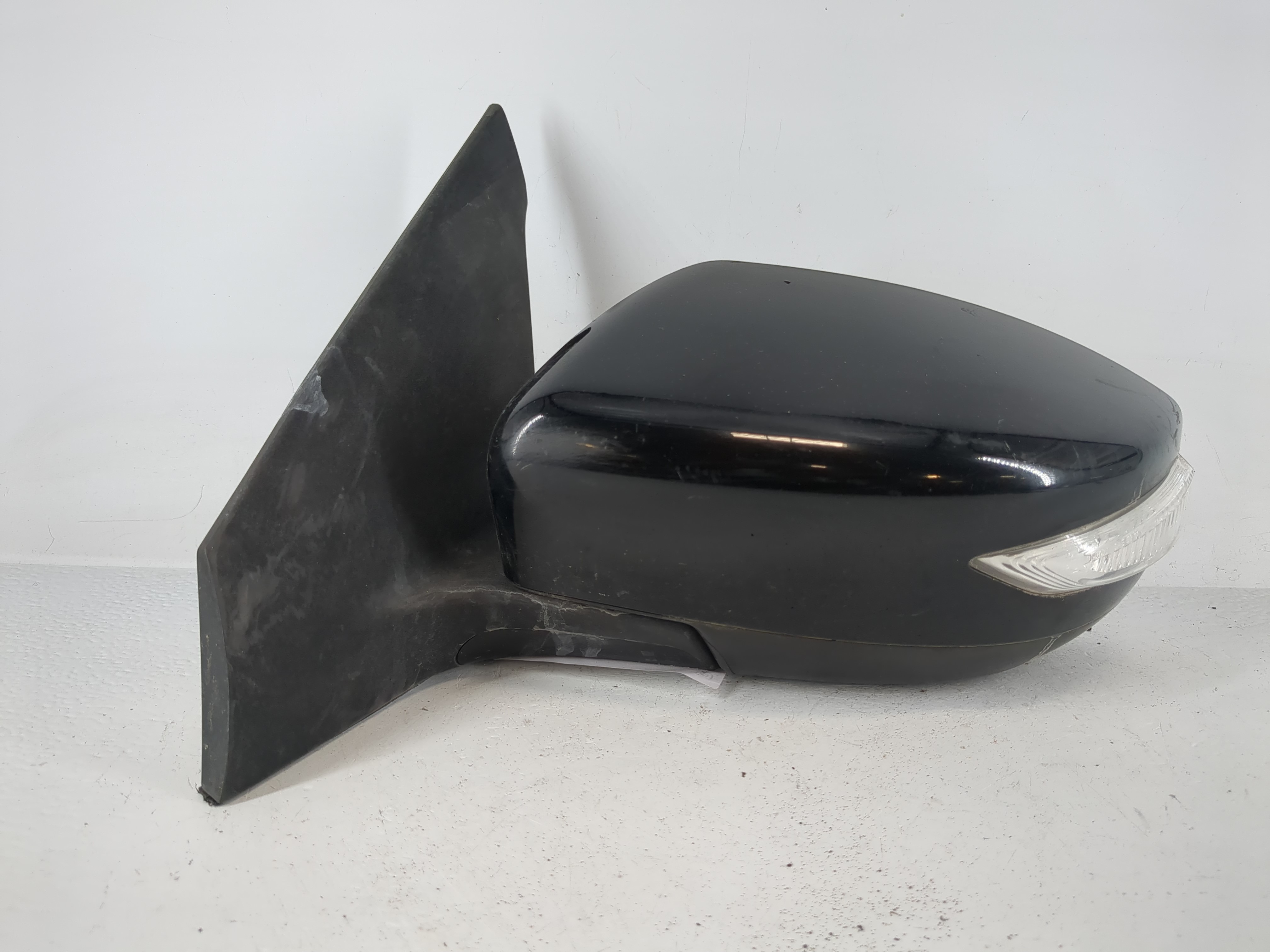 2016-2019 Nissan Sentra Driver Left Side View Power Door Mirror Black 1153670 - Oemusedautoparts1.com
