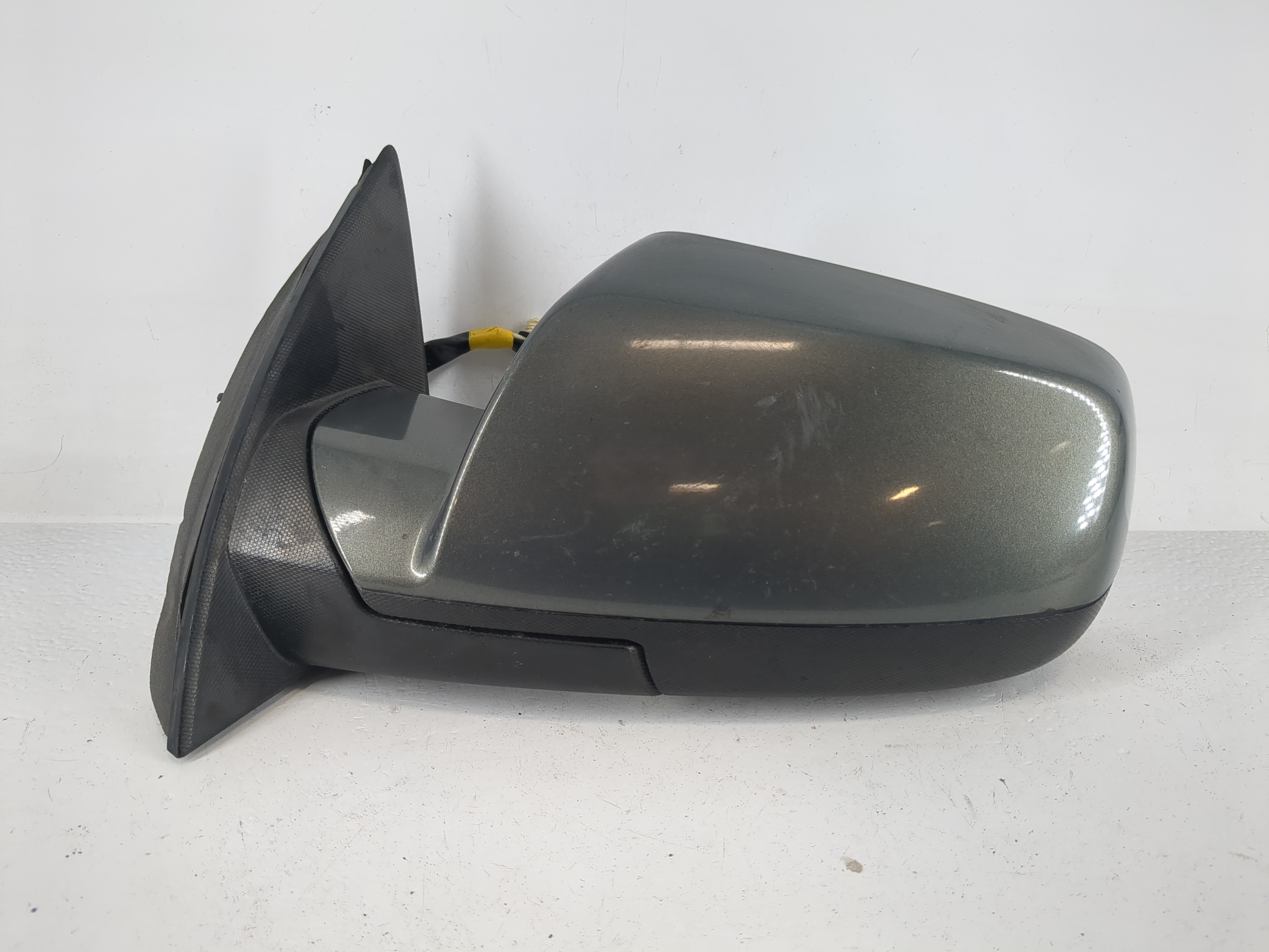 2011-2014 Chevrolet Equinox Driver Left Side View Power Door Mirror 1153693 - Oemusedautoparts1.com