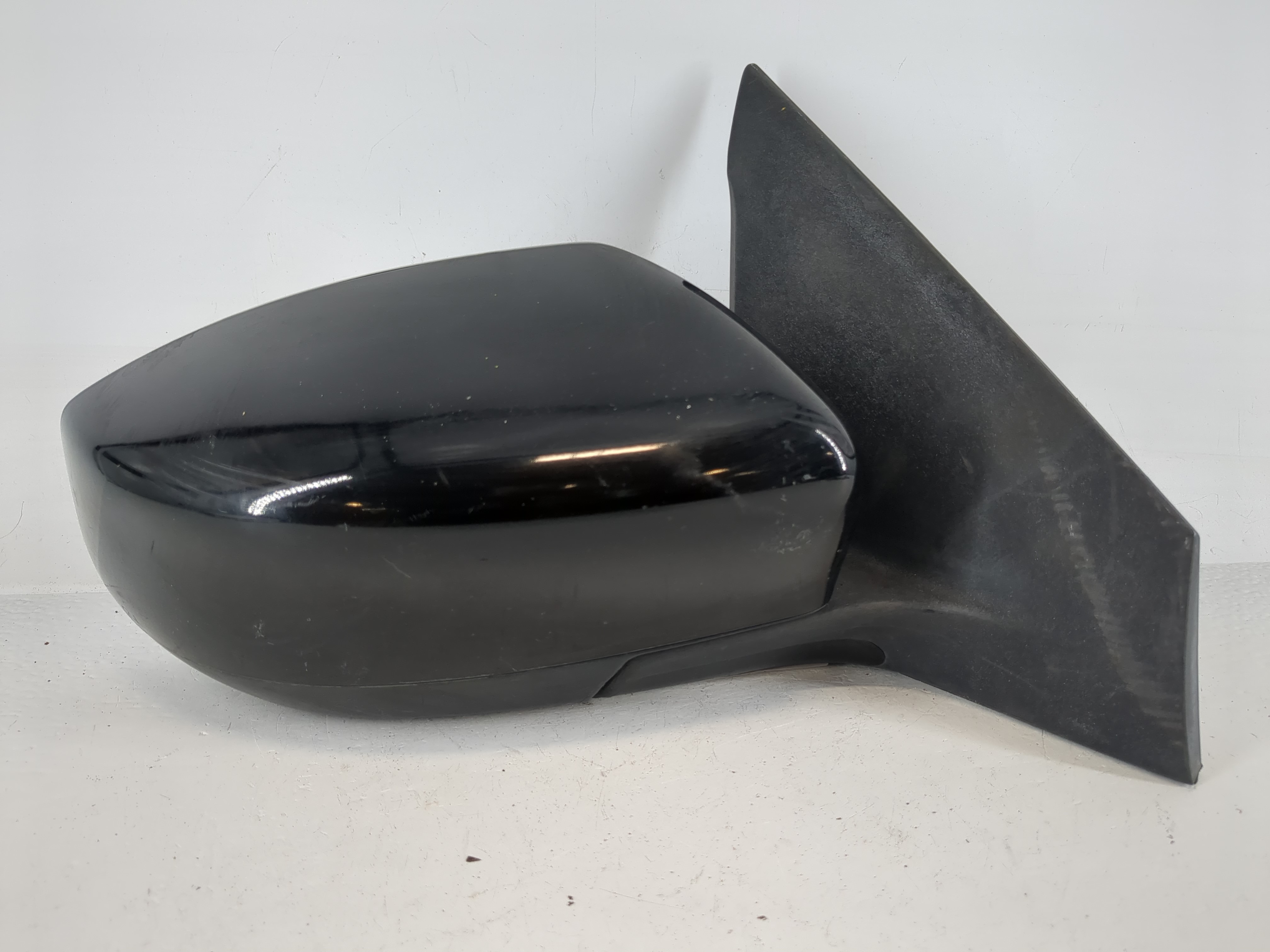 2013-2015 Nissan Sentra Passenger Right Side View Power Door Mirror 1153721 - Oemusedautoparts1.com