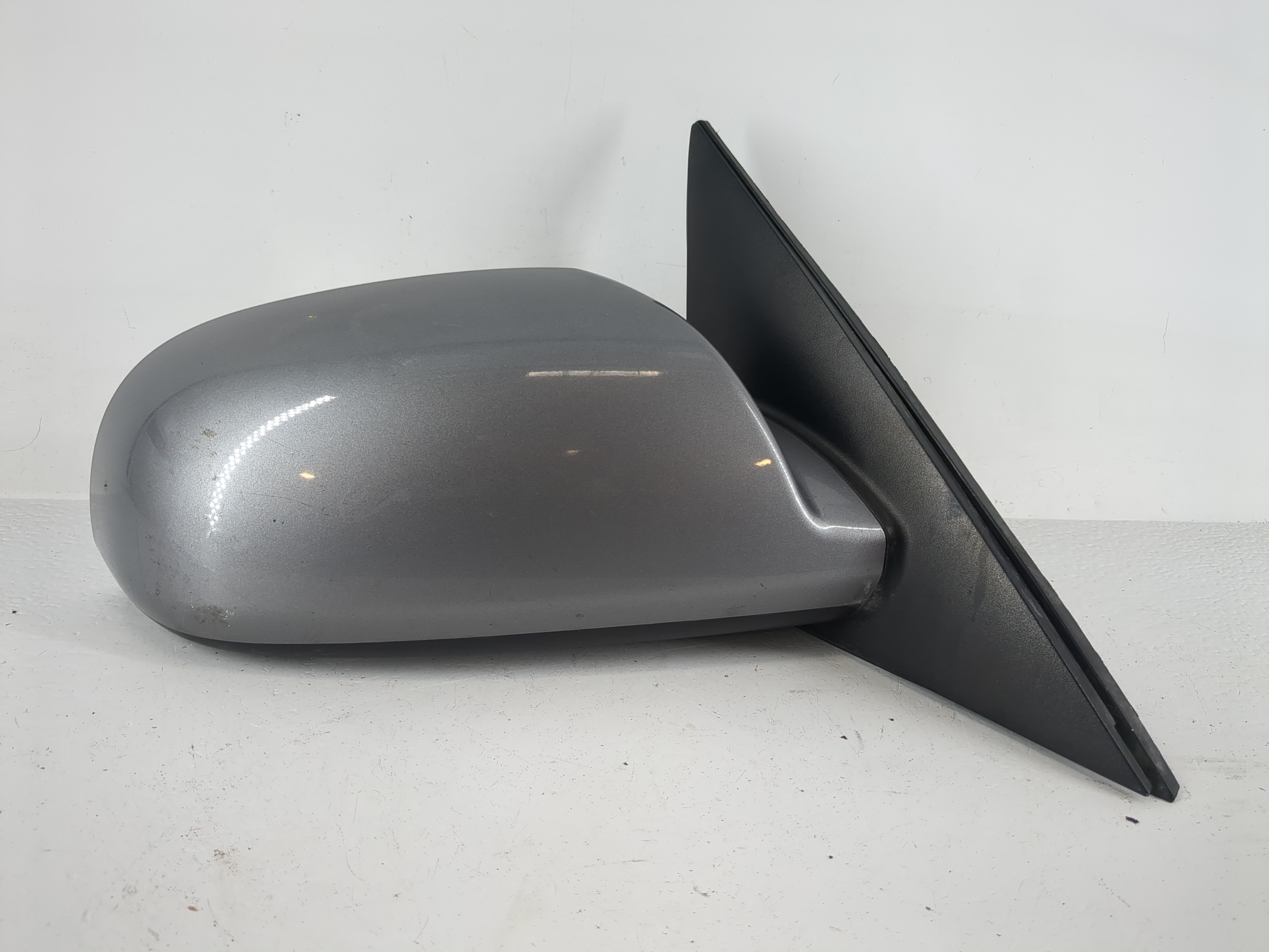 2006-2010 Hyundai Sonata Passenger Right Side View Power Door Mirror 1153725 - Oemusedautoparts1.com