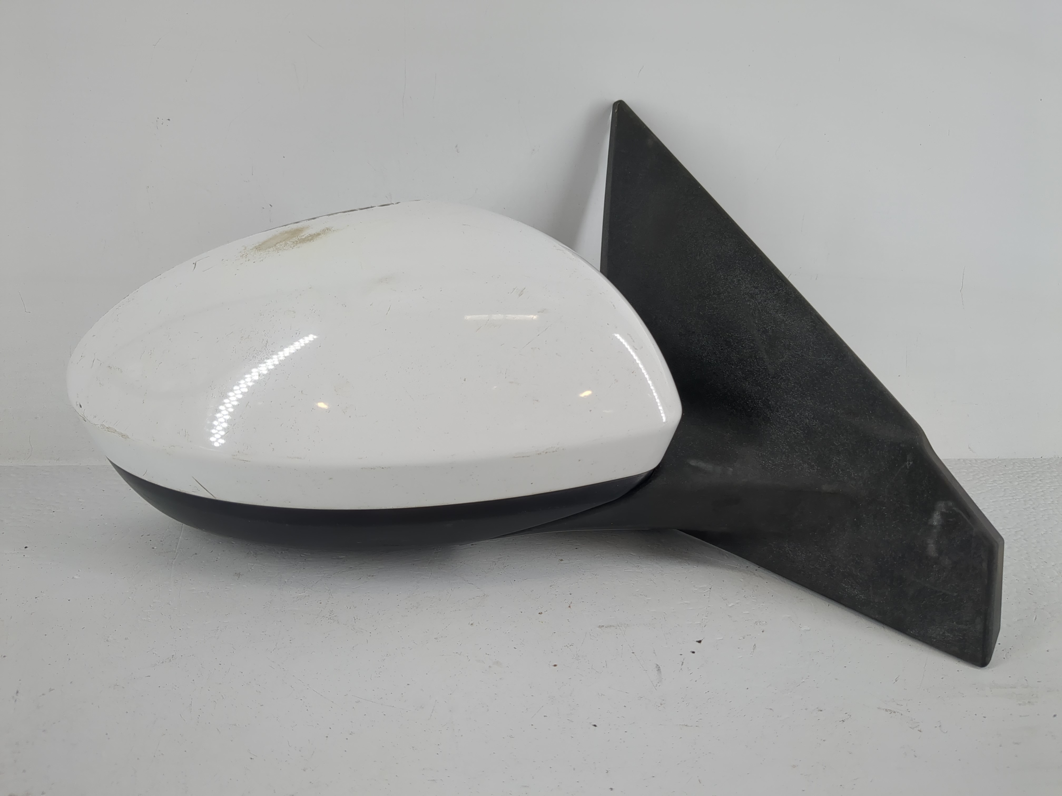 2020-2022 Nissan Sentra Passenger Right Side View Power Door Mirror 1153726 - Oemusedautoparts1.com