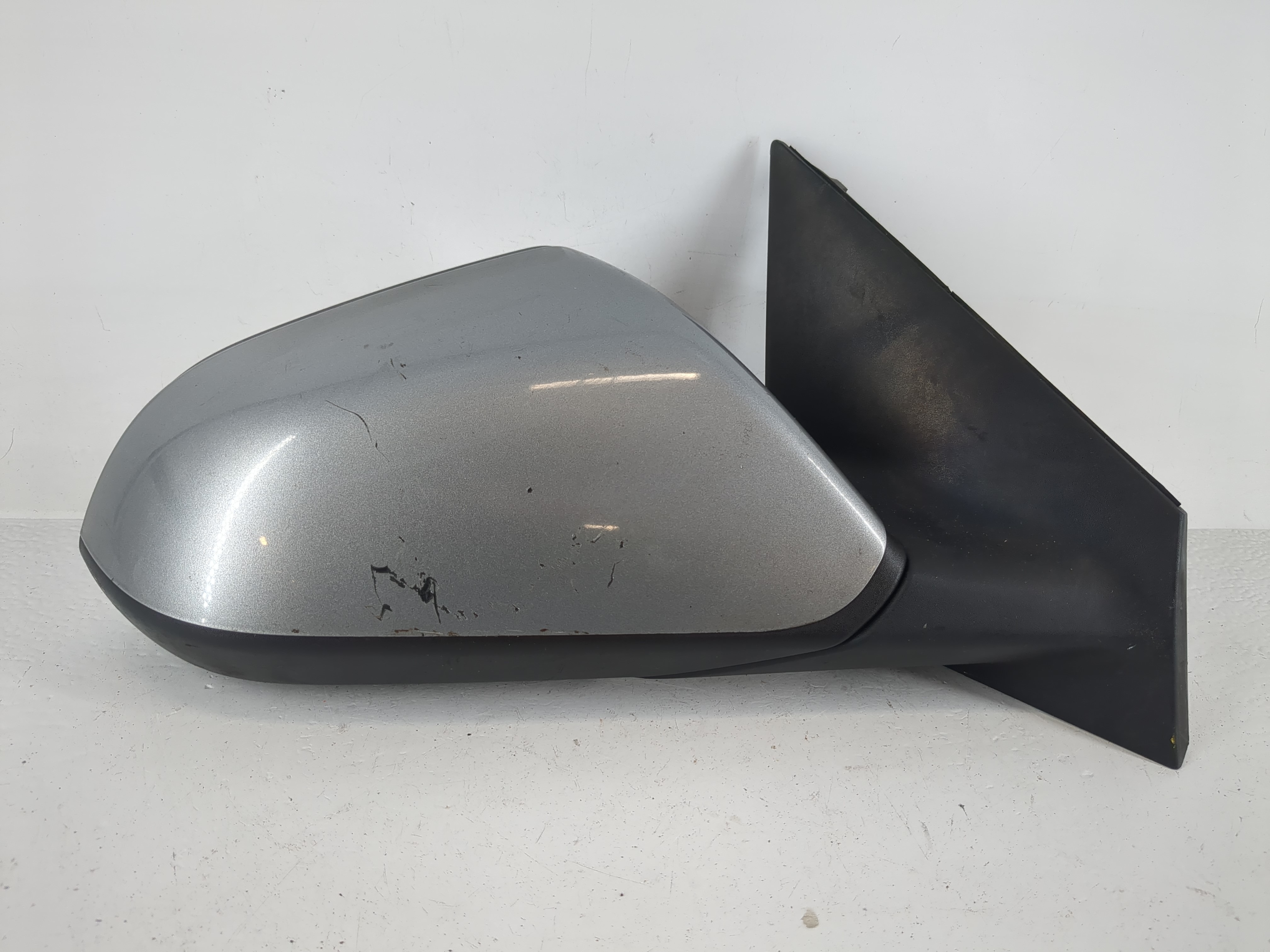 Picture of 2016 Hyundai Sonata Passenger Right Side View Power Door Mirror Silver 1153734