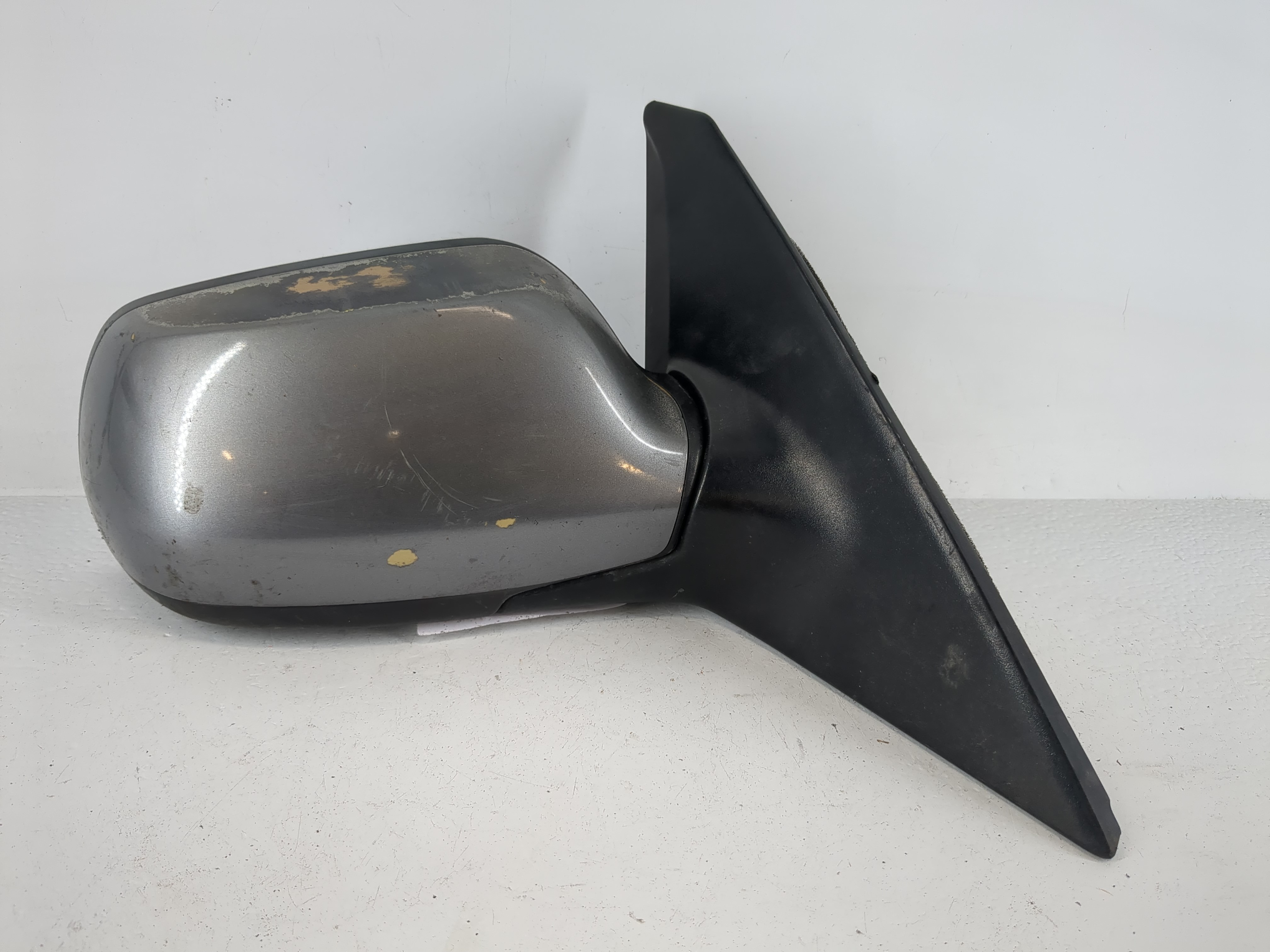 Picture of 2004-2006 Mazda 3 Passenger Right Side View Power Door Mirror Light Gray 1153747