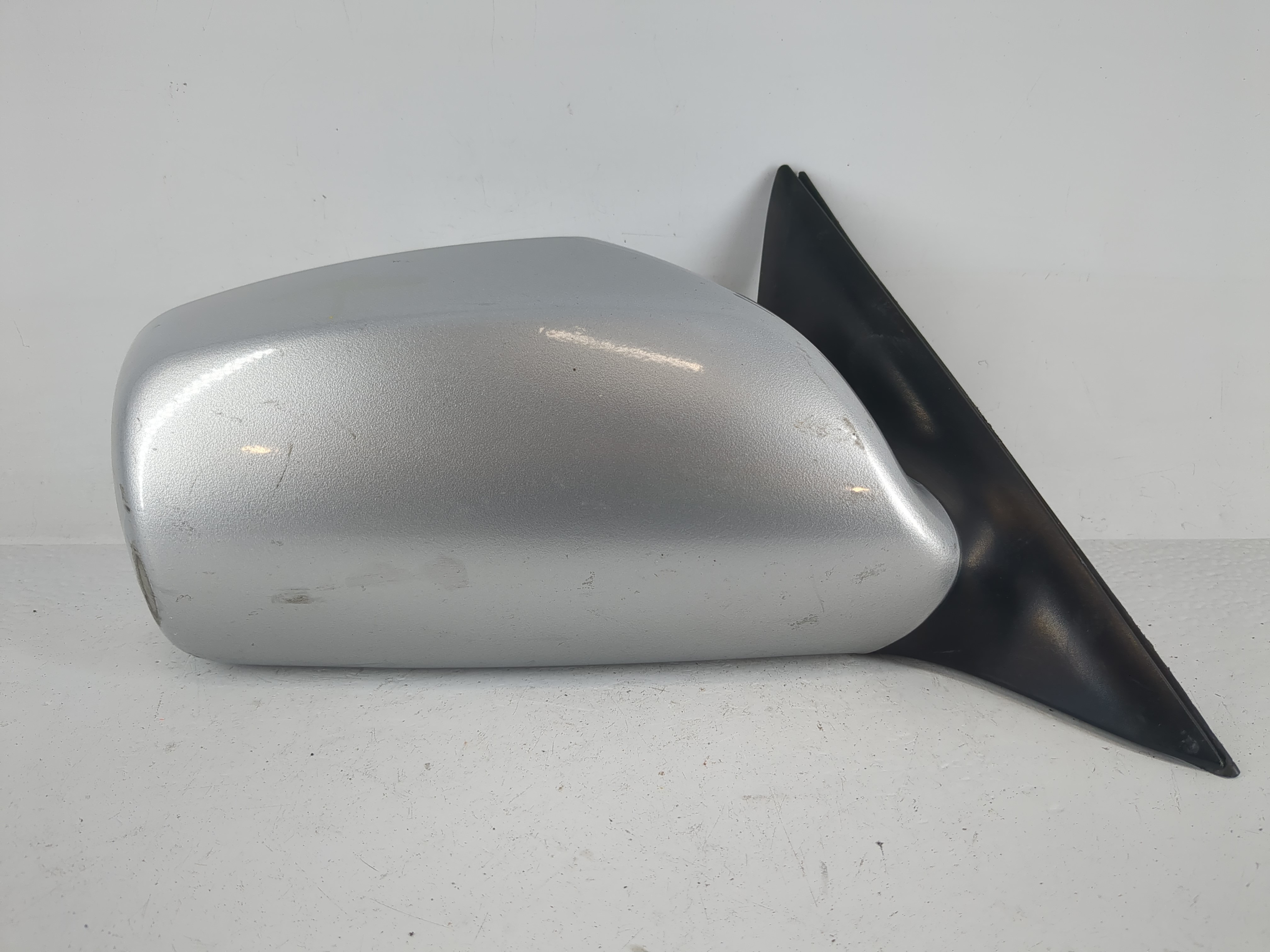 2007-2011 Toyota Camry Passenger Right Side View Power Door Mirror 1153758 - Oemusedautoparts1.com