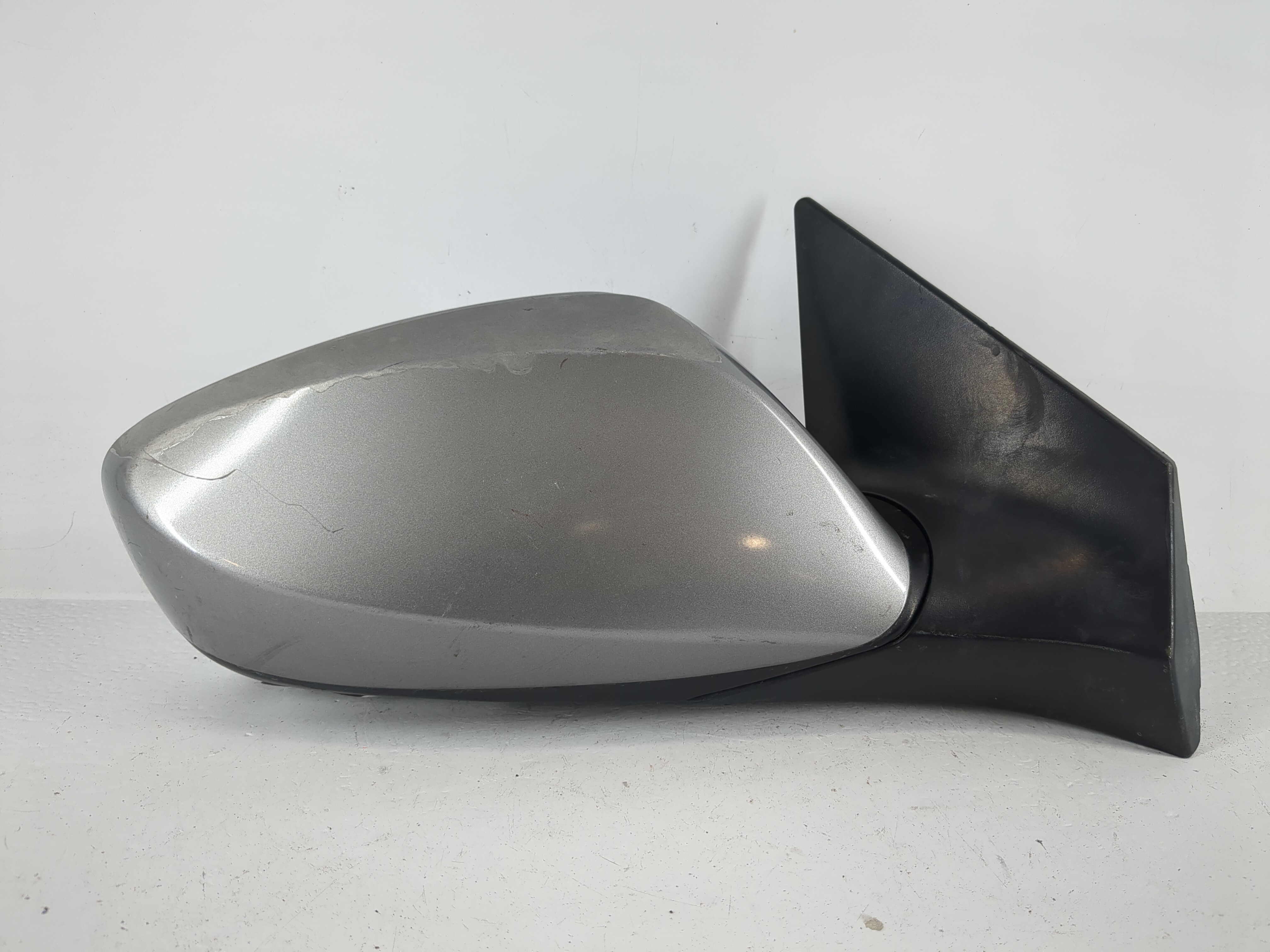 2011-2015 Hyundai Elantra Passenger Right Side View Power Door Mirror 1153759 - Oemusedautoparts1.com