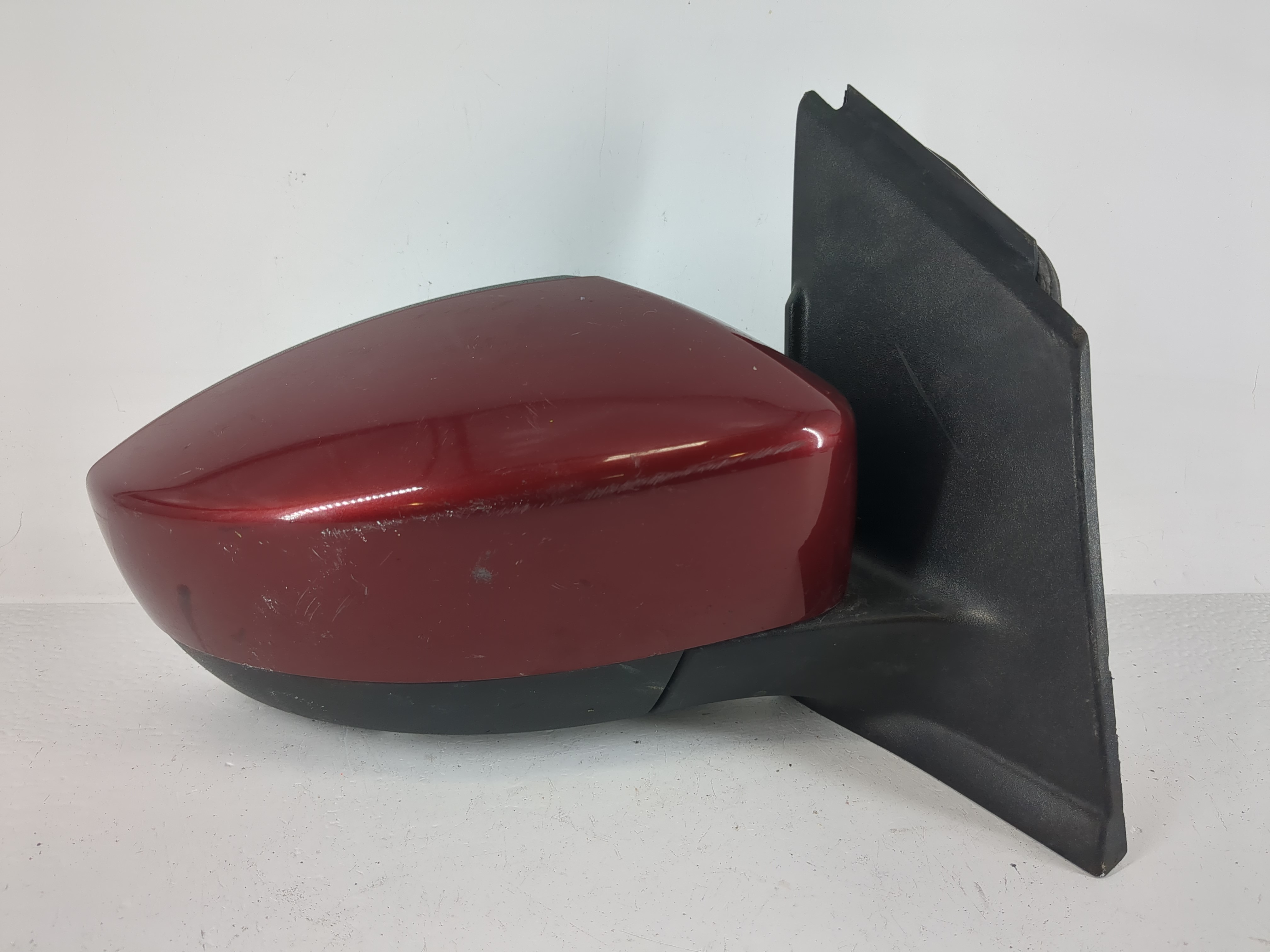 2013-2016 Ford Escape Passenger Right Side View Power Door Mirror Red 1153762 - Oemusedautoparts1.com