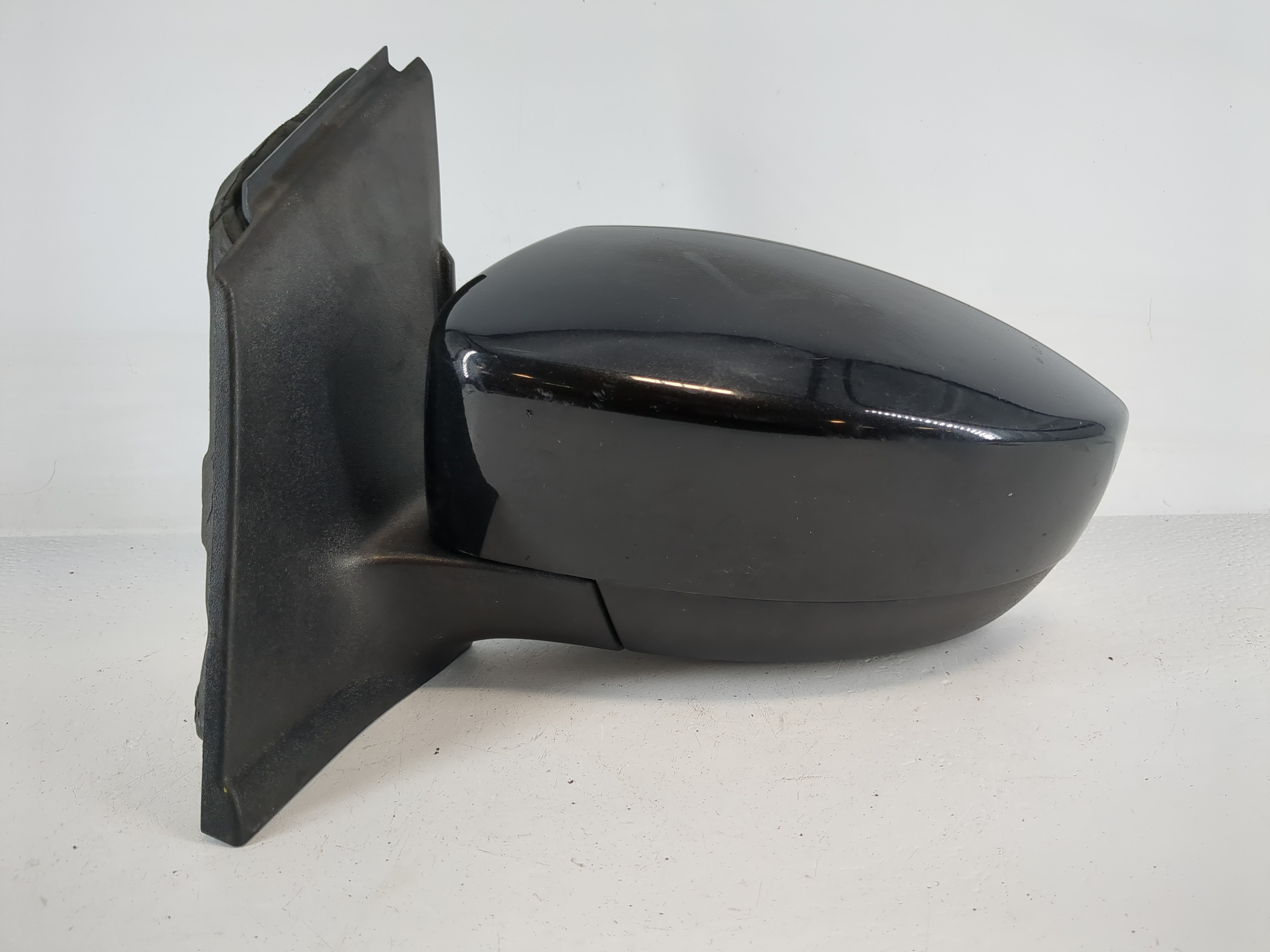 2013-2016 Ford Escape Driver Left Side View Power Door Mirror Black 1153776 - Oemusedautoparts1.com