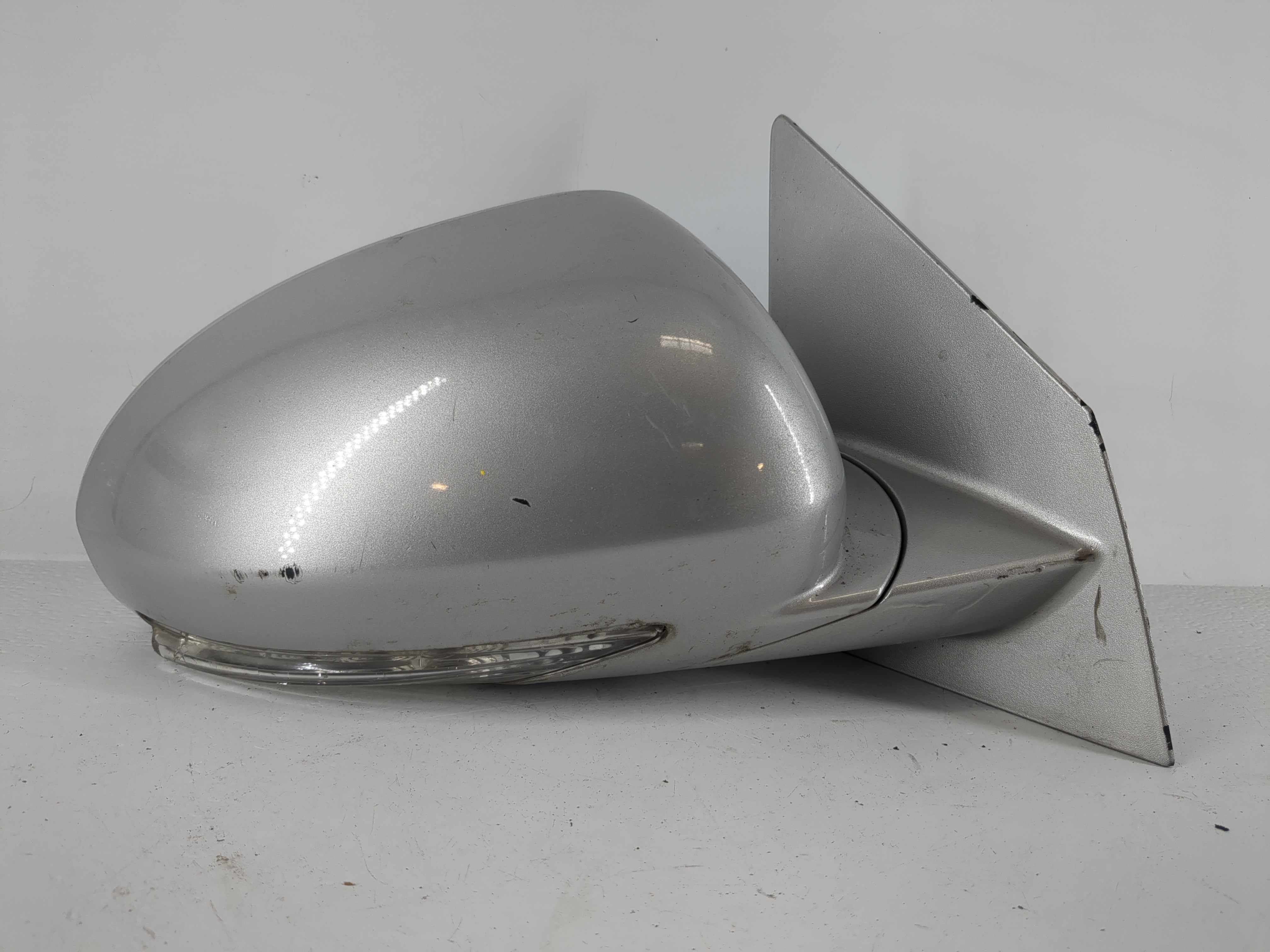 2008-2012 Buick Enclave Passenger Right Side View Power Door Mirror 1153782 - Oemusedautoparts1.com