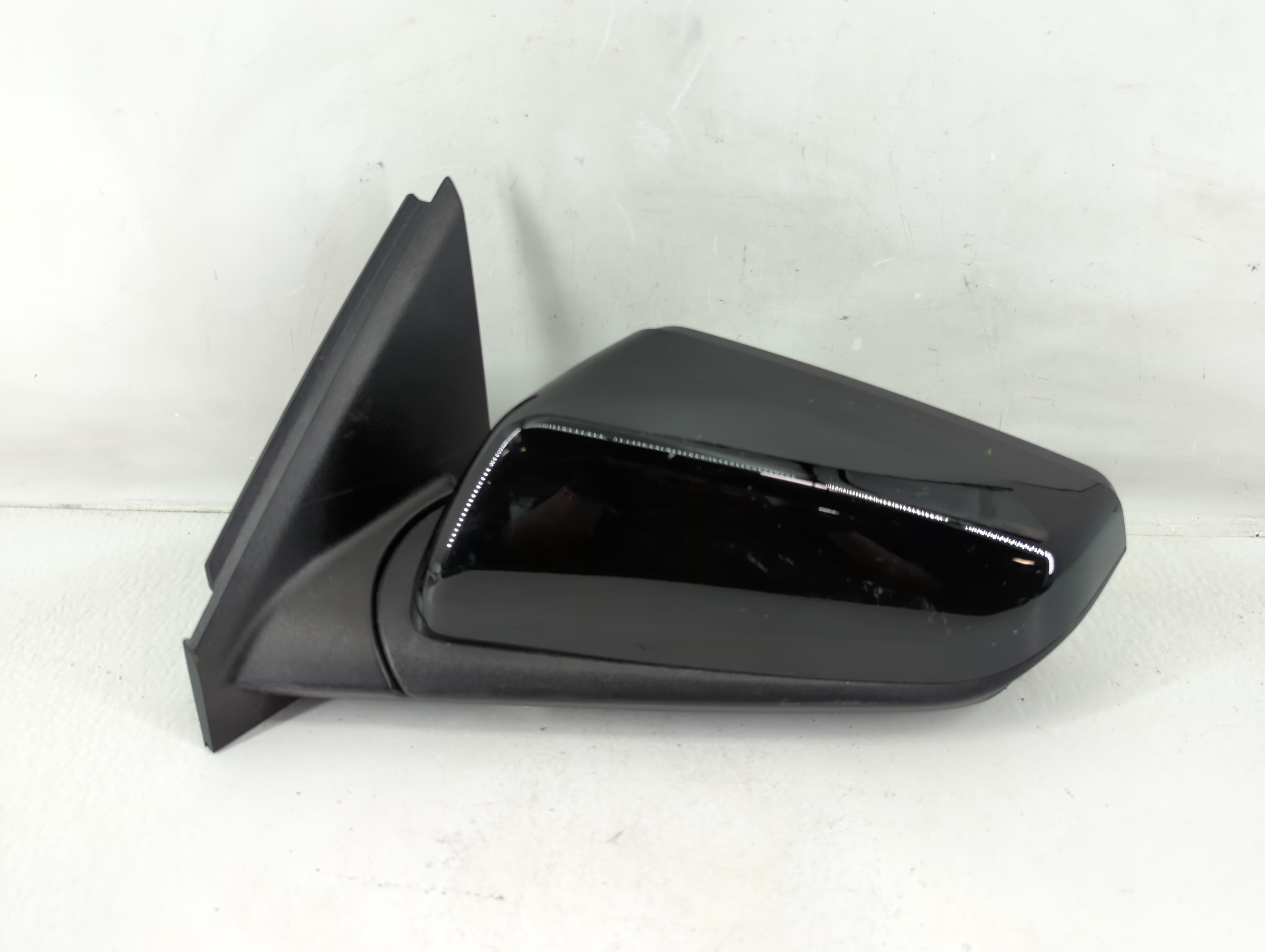 2024 Chevrolet Equinox Driver Left Side View Power Door Mirror Black 1153797 - Oemusedautoparts1.com