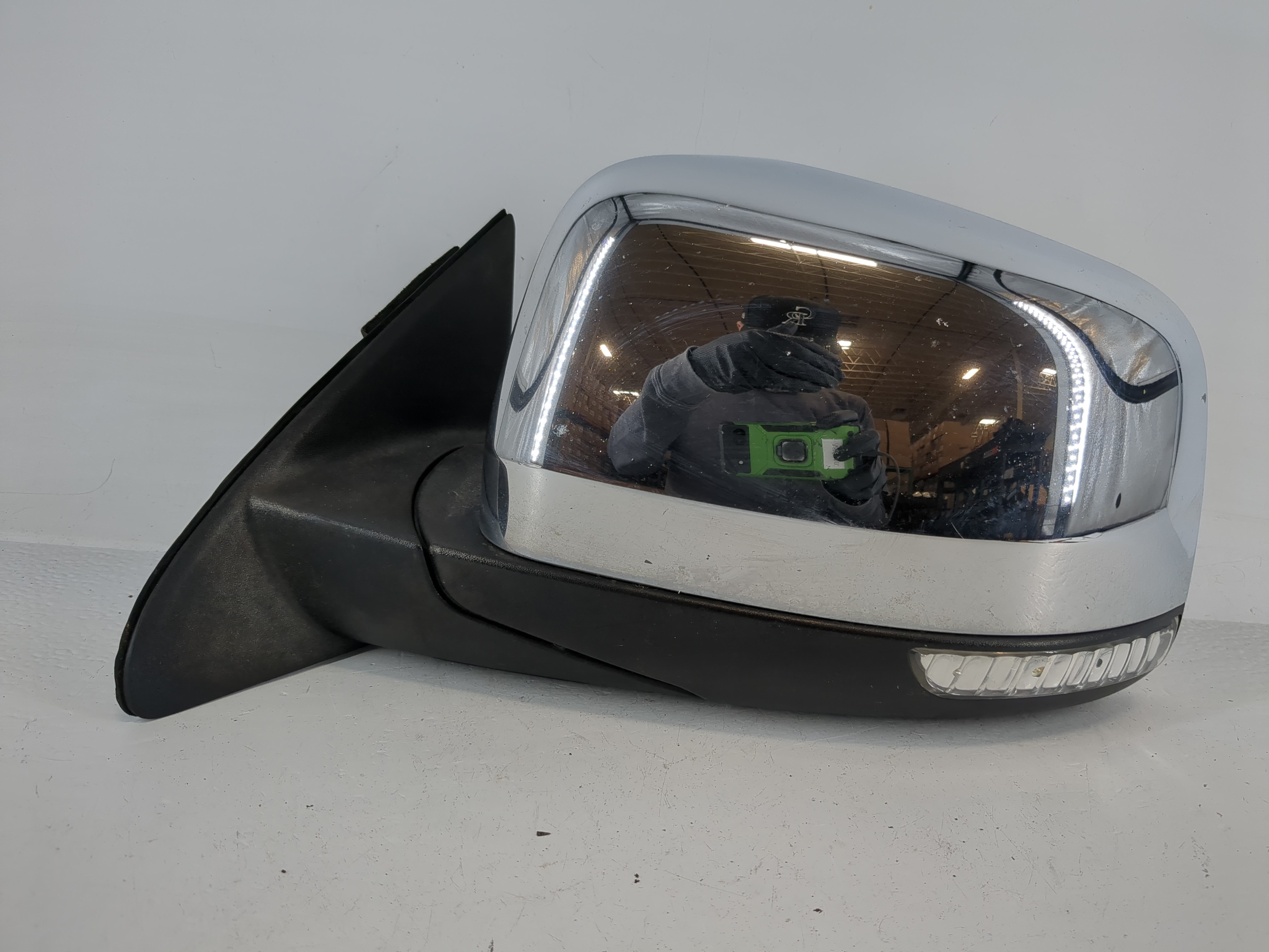 2011-2018 Jeep Grand Cherokee Driver Left Side View Manual Door Mirror 1153800 - Oemusedautoparts1.com