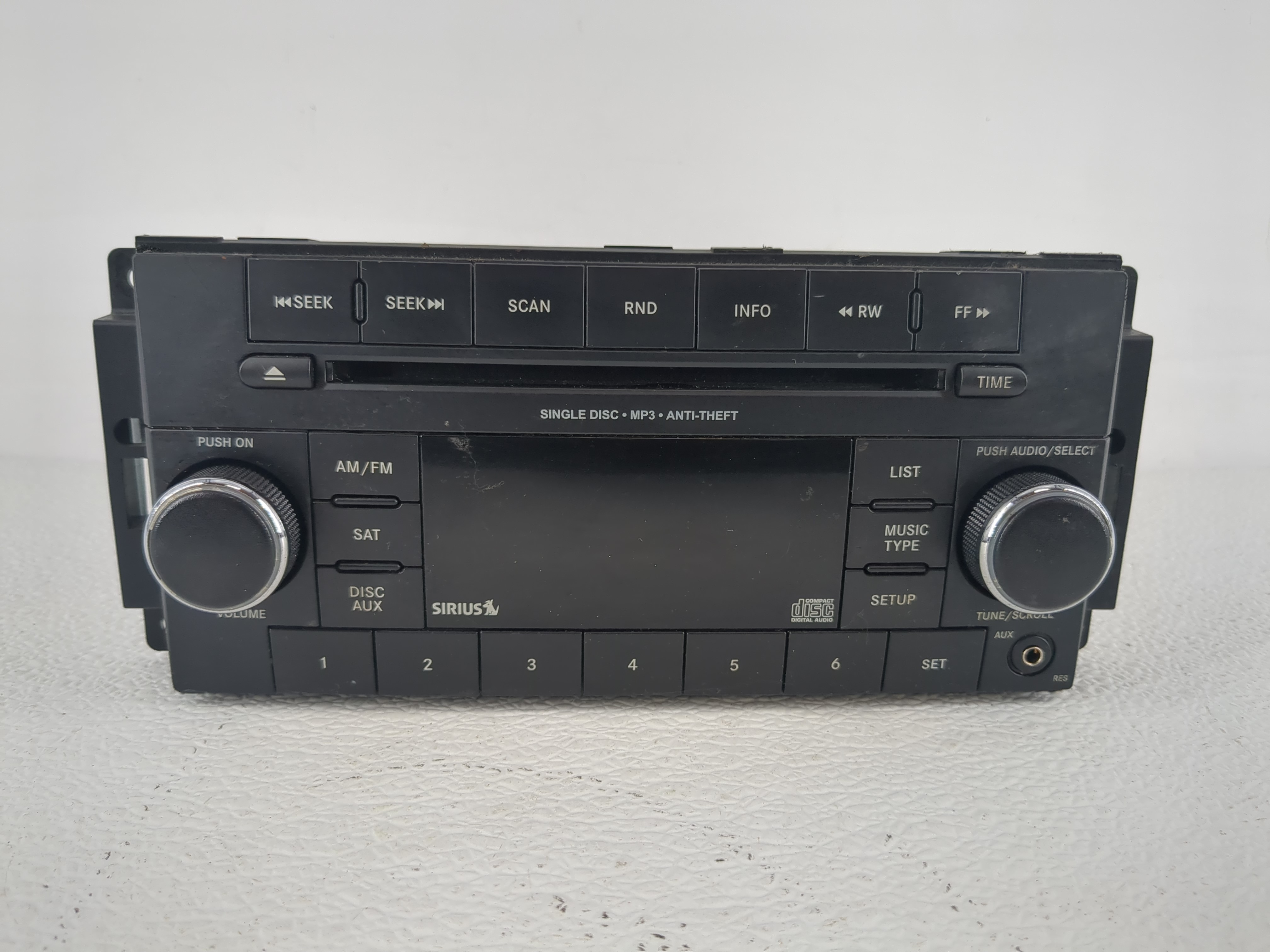 2013-2014 Dodge Avenger Am Fm Cd Player Radio Receiver 1153864 - Oemusedautoparts1.com
