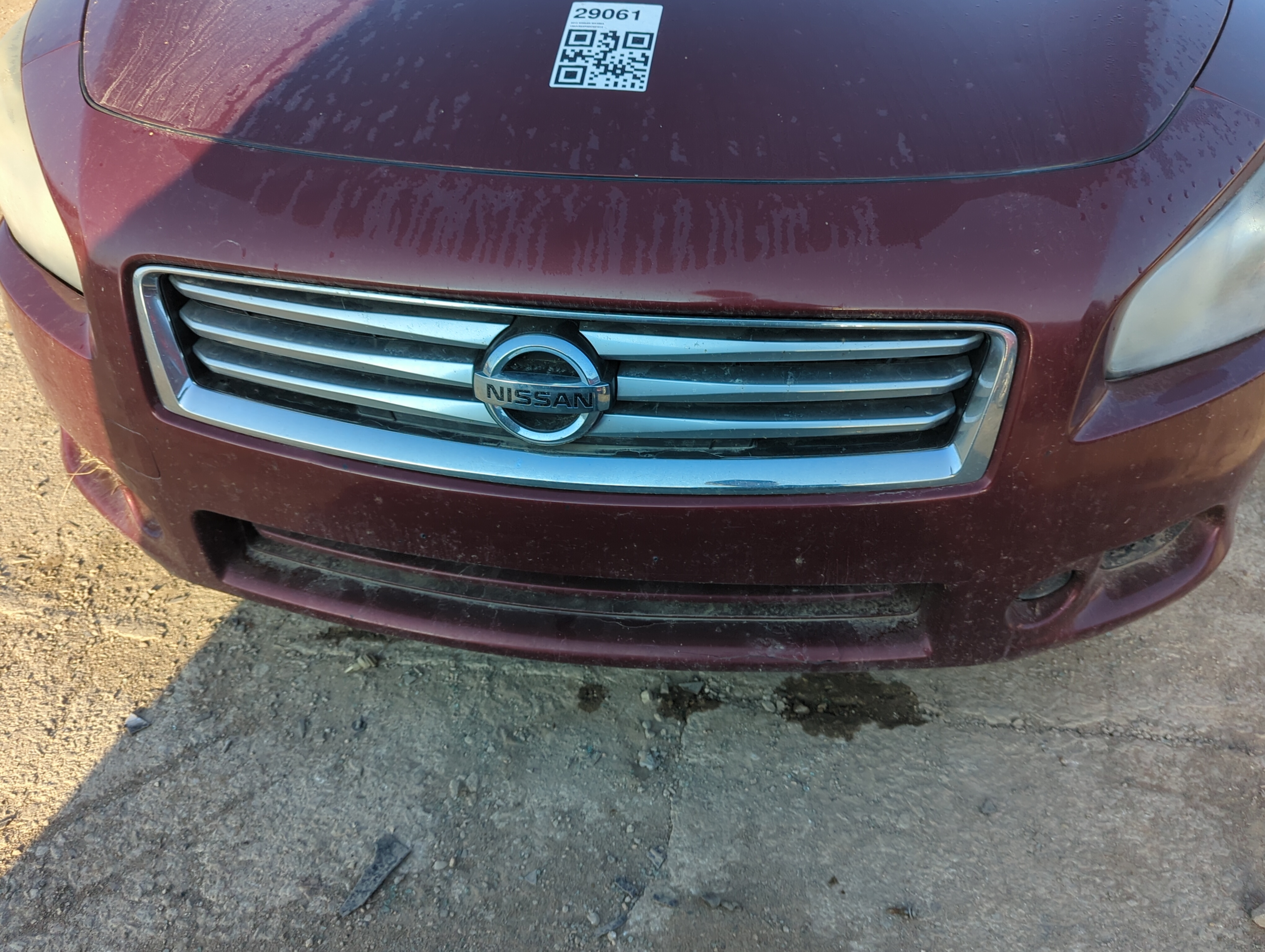 2012-2014 Nissan Maxima Front Grille Bumper Not Included 1154074 - Oemusedautoparts1.com