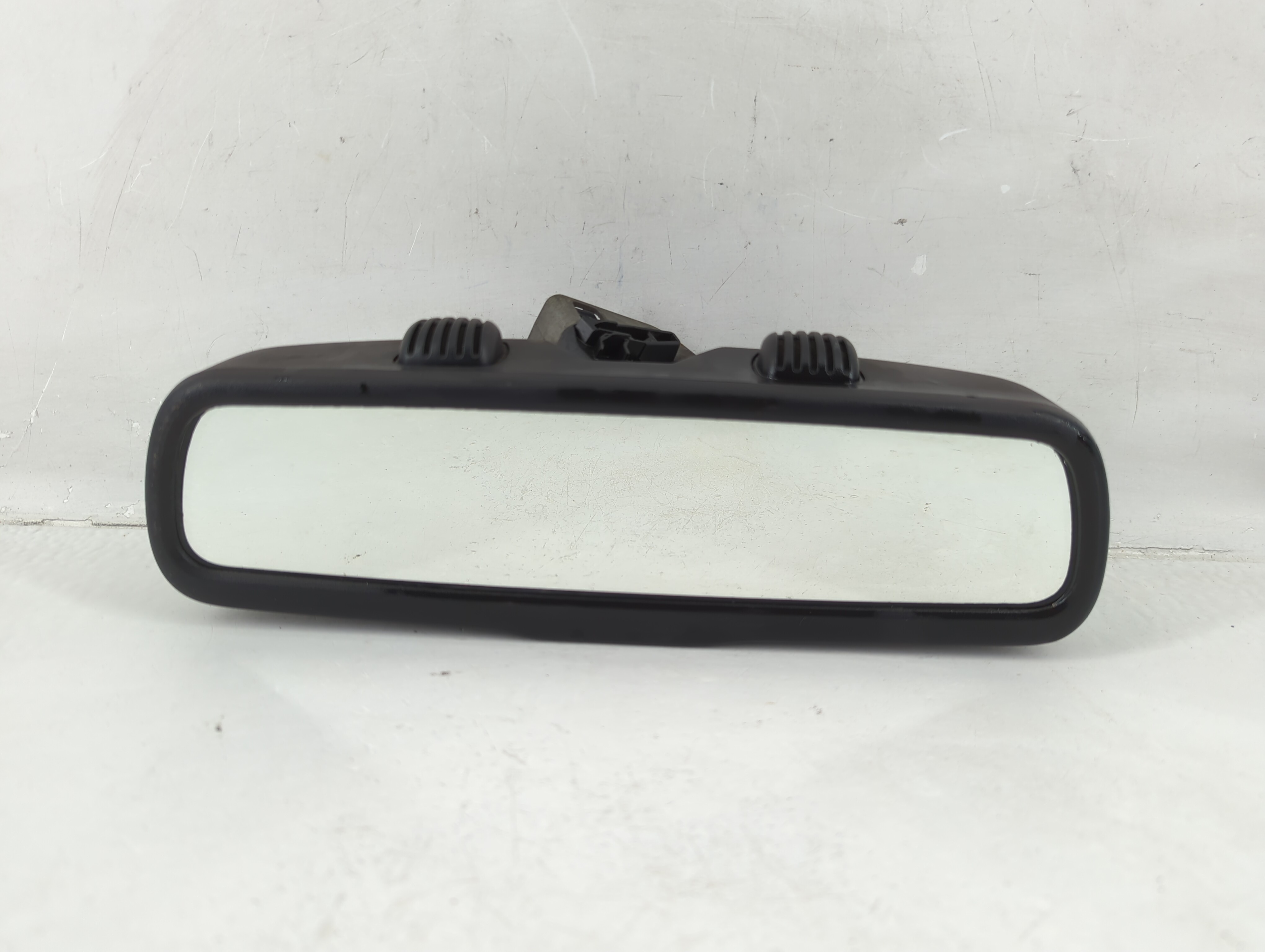 2015-2016 Dodge Charger Interior Rear View Mirror Oem 1155107 - Oemusedautoparts1.com