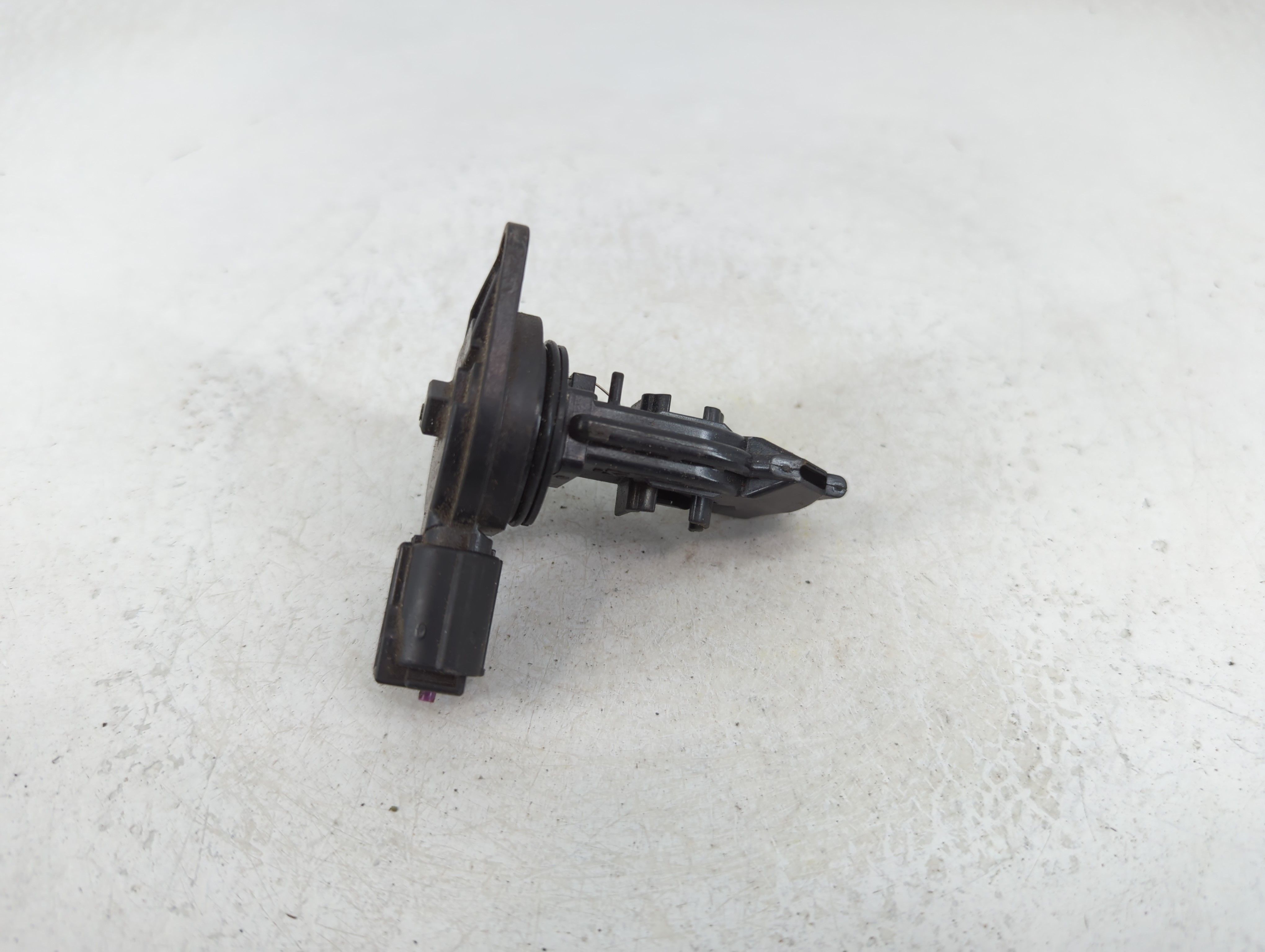 Picture of Chrysler Chrysler R/t Mass Air Flow Meter Maf 1155135