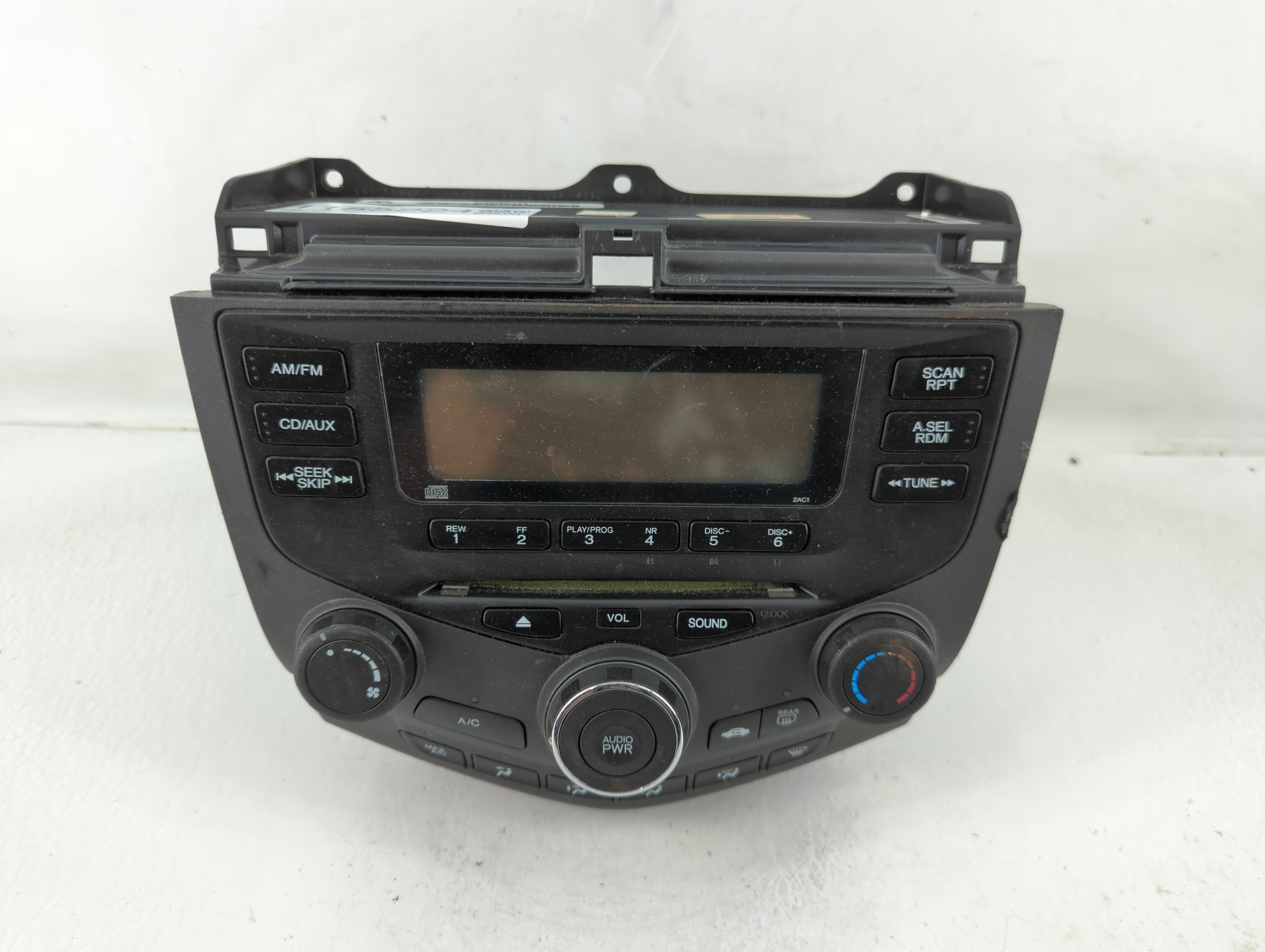2003-2007 Honda Accord Am Fm Cd Player Radio Receiver 1155224 - Oemusedautoparts1.com