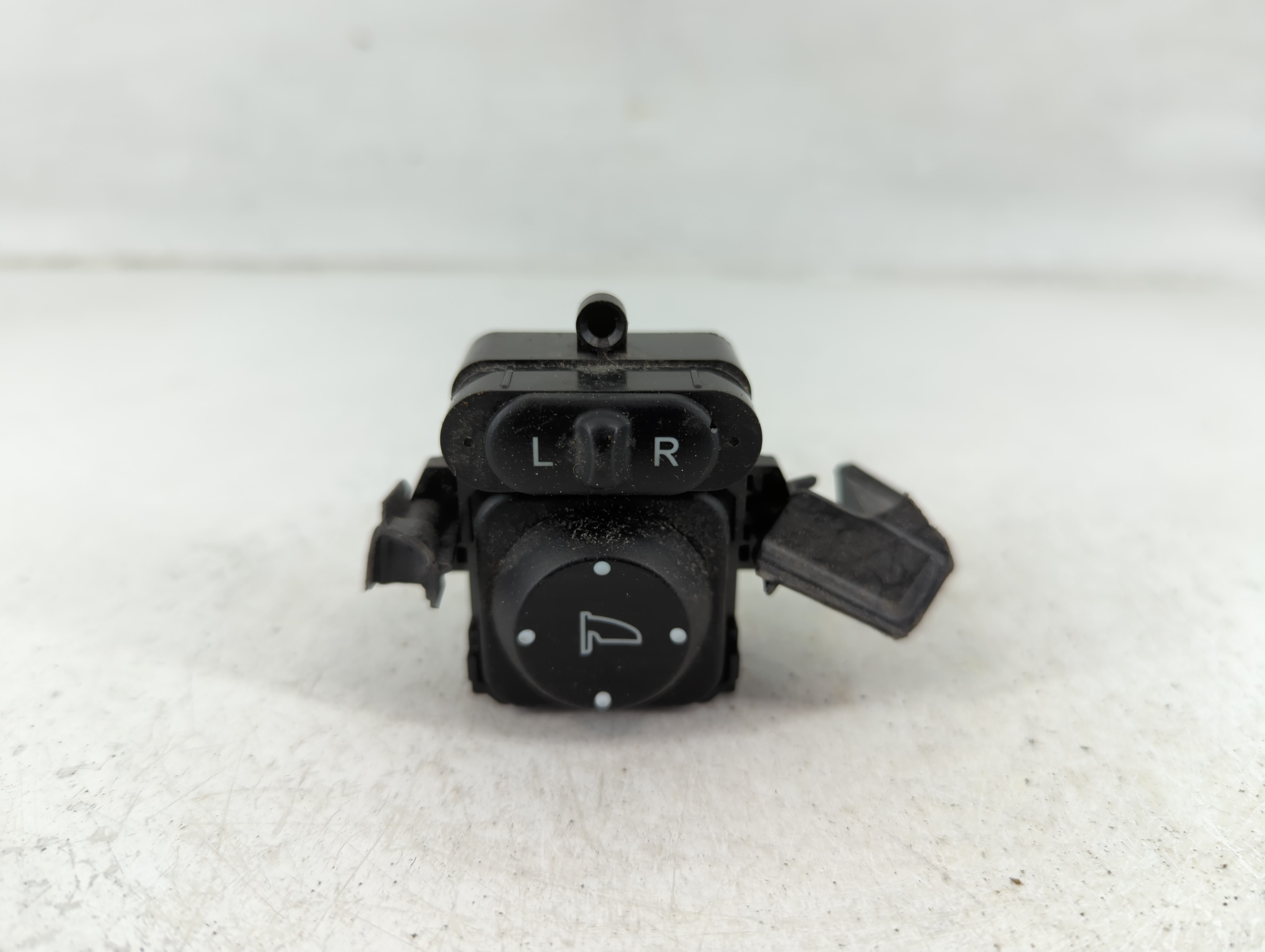 2013-2021 Honda Civic Driver Left Door Master Power Window Switch 1155259 - Oemusedautoparts1.com