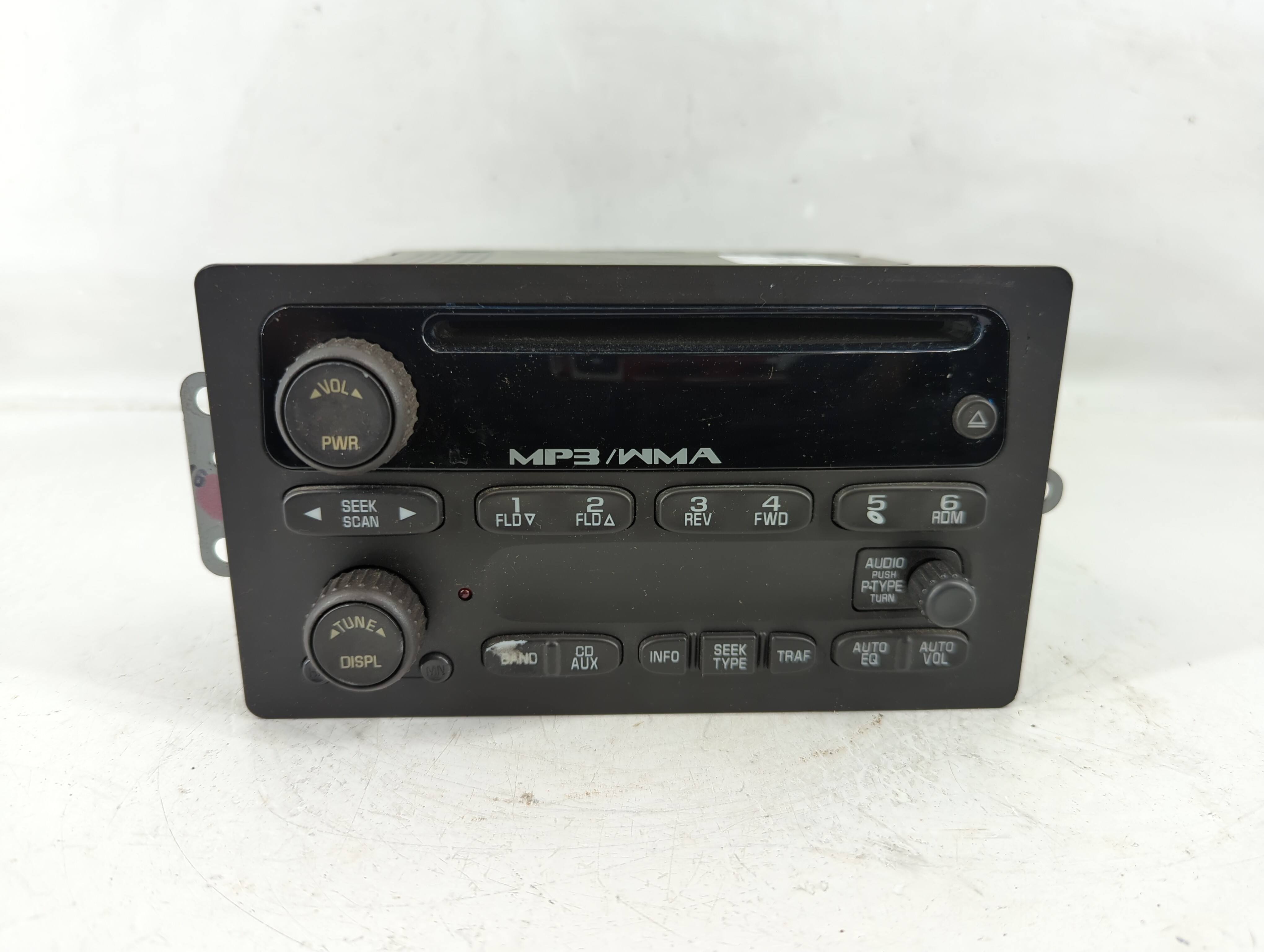 2005-2012 Gmc Canyon Am Fm Cd Player Radio Receiver 1155320 - Oemusedautoparts1.com
