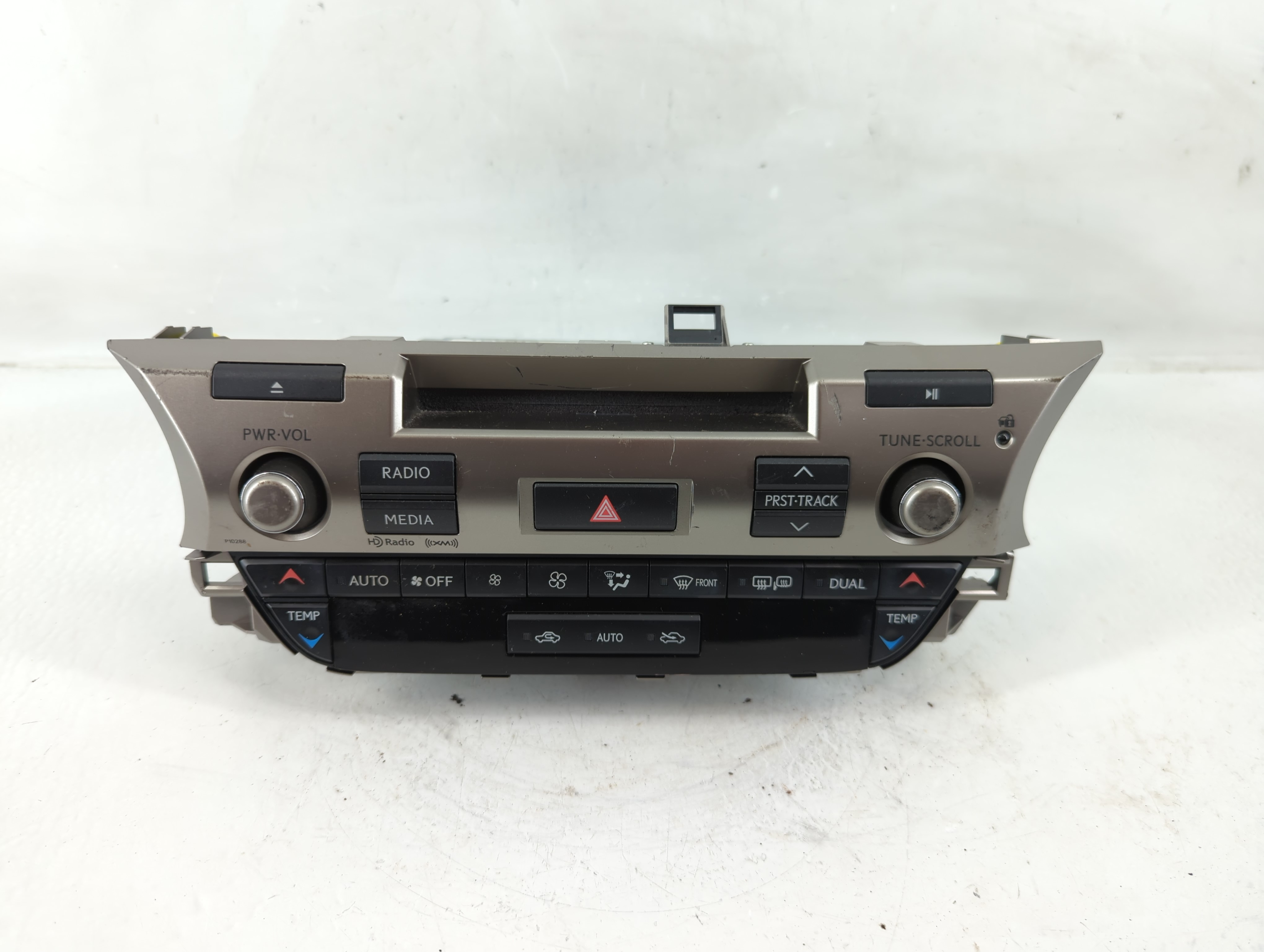 2013-2013 Lexus Es350 Am Fm Cd Player Radio Receiver 1155324 - Oemusedautoparts1.com