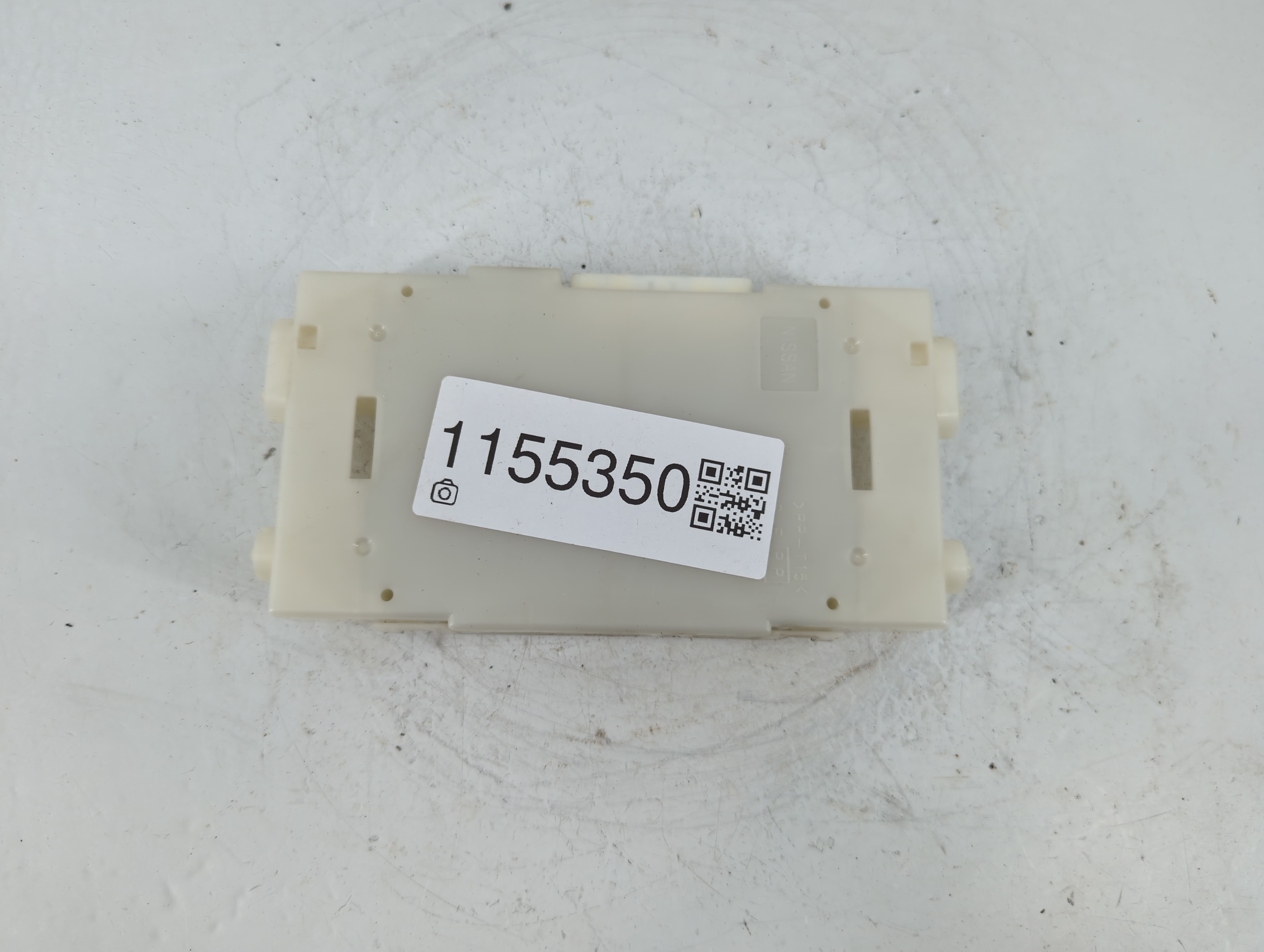 2014-2014 Nissan Pathfinder Temperature Control Module 27760 3ka3a 1155350 - Oemusedautoparts1.com