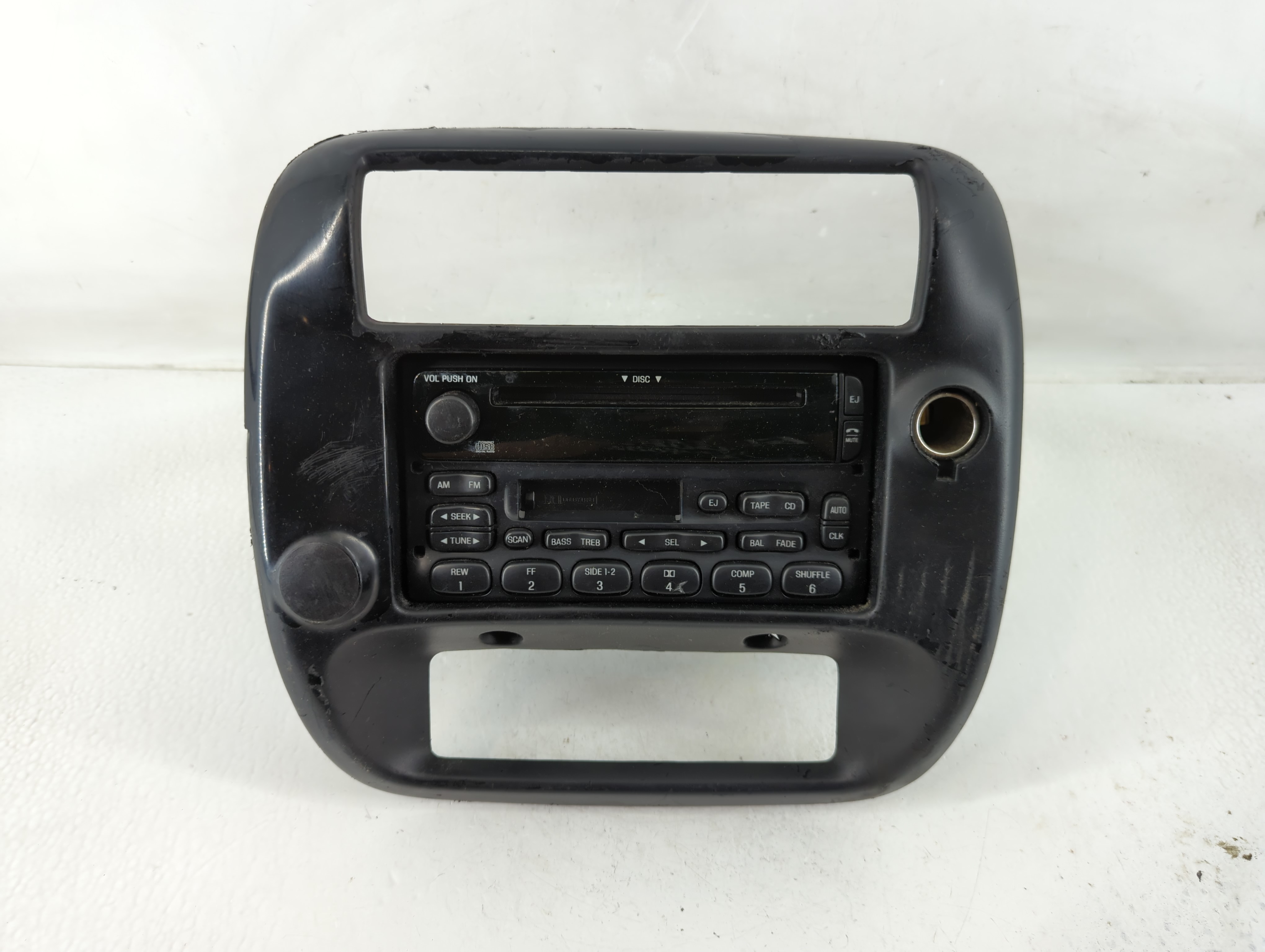 2001-2003 Ford Ranger Am Fm Cd Player Radio Receiver 1155367 - Oemusedautoparts1.com
