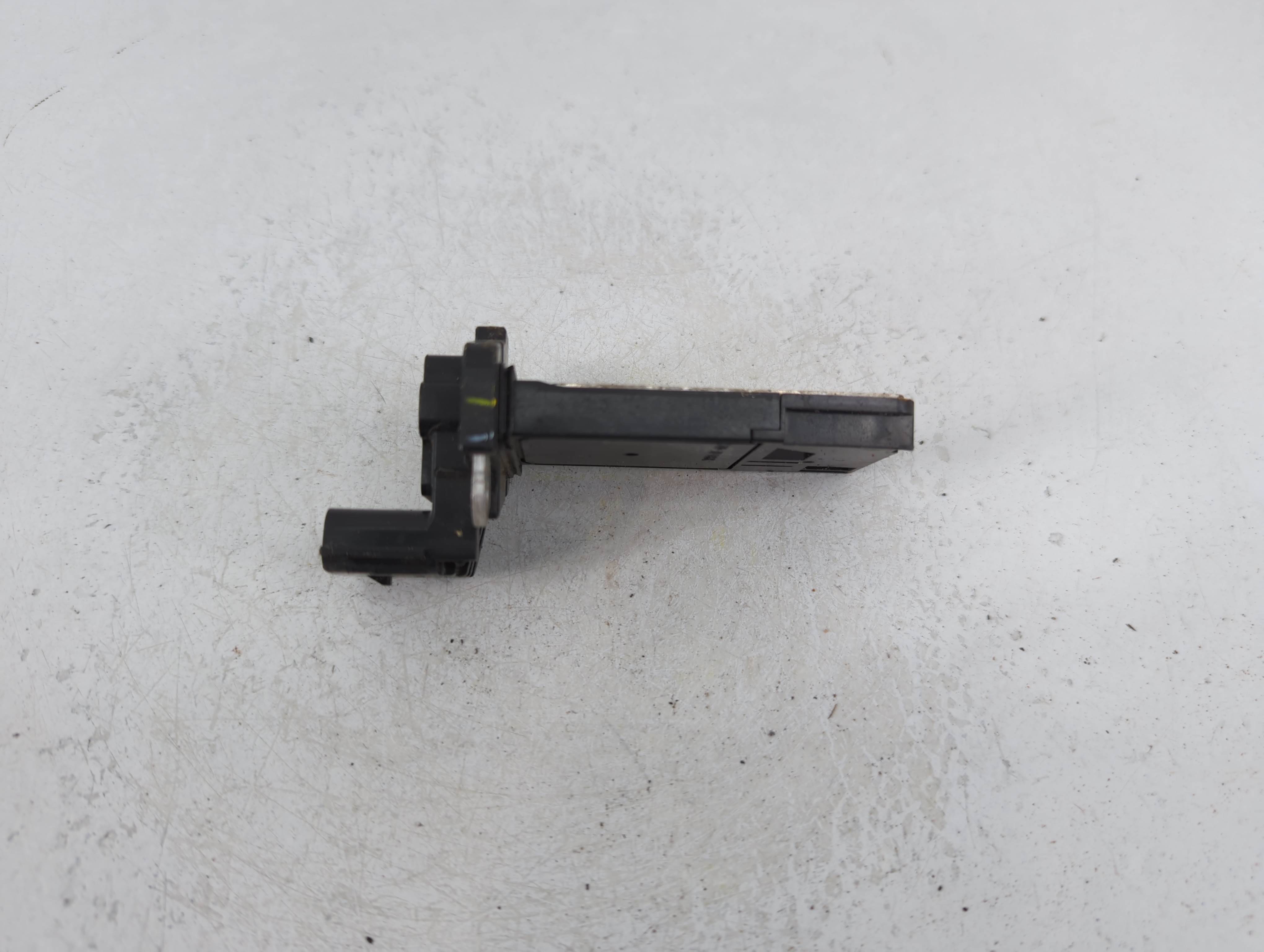2013-2016 Chevrolet Malibu Mass Air Flow Meter Maf 1155409 - Oemusedautoparts1.com