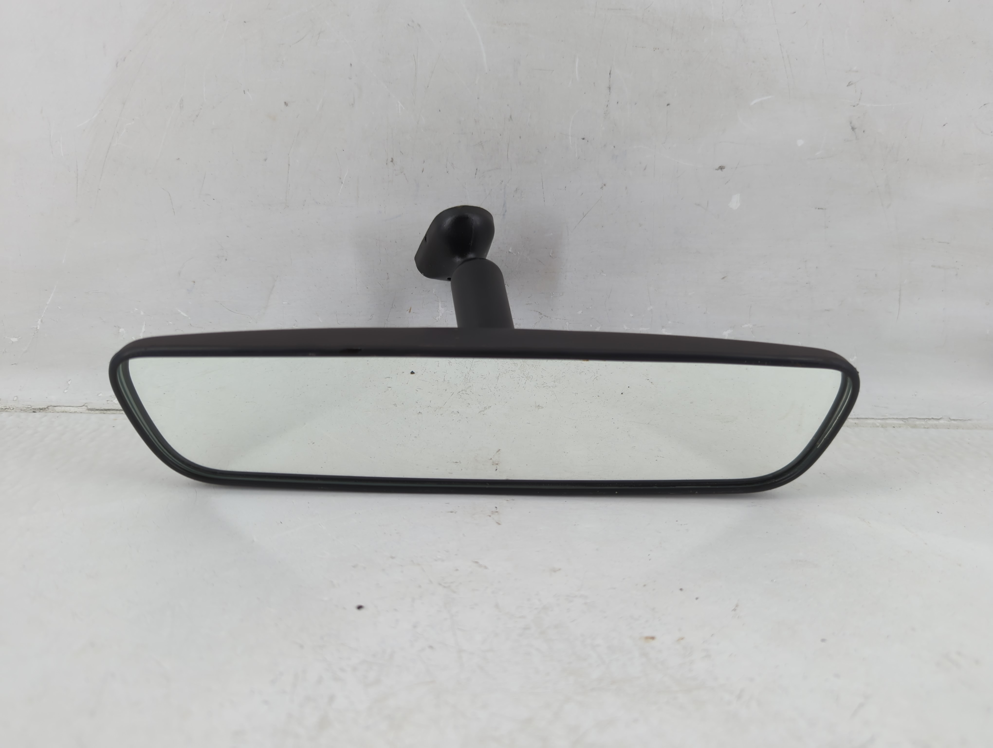 2021-2021 Hyundai Santa Fe Interior Rear View Mirror Oem 1155503 - Oemusedautoparts1.com