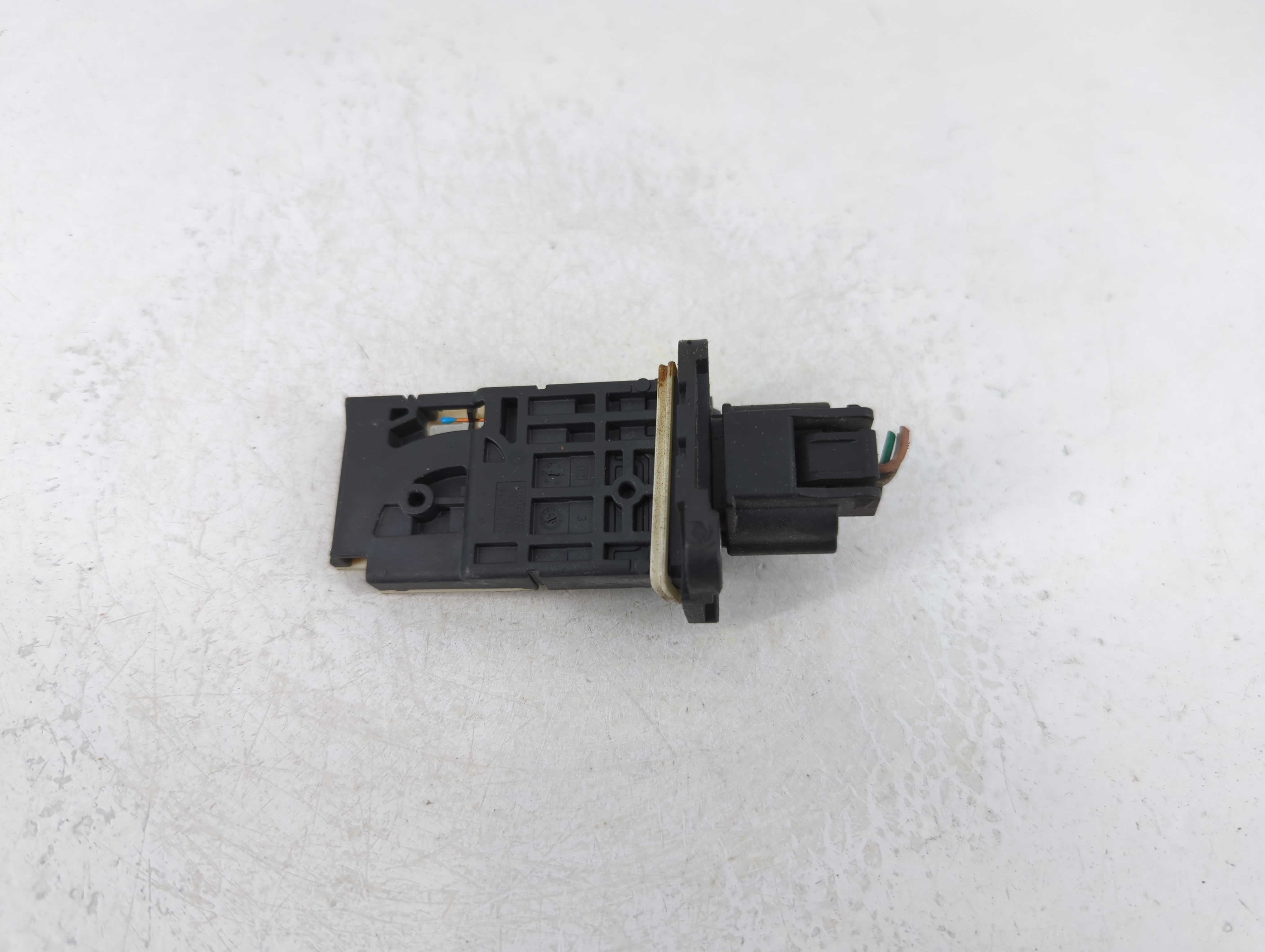 2016-2020 Infiniti Q50 Mass Air Flow Meter Maf 1155529 - Oemusedautoparts1.com