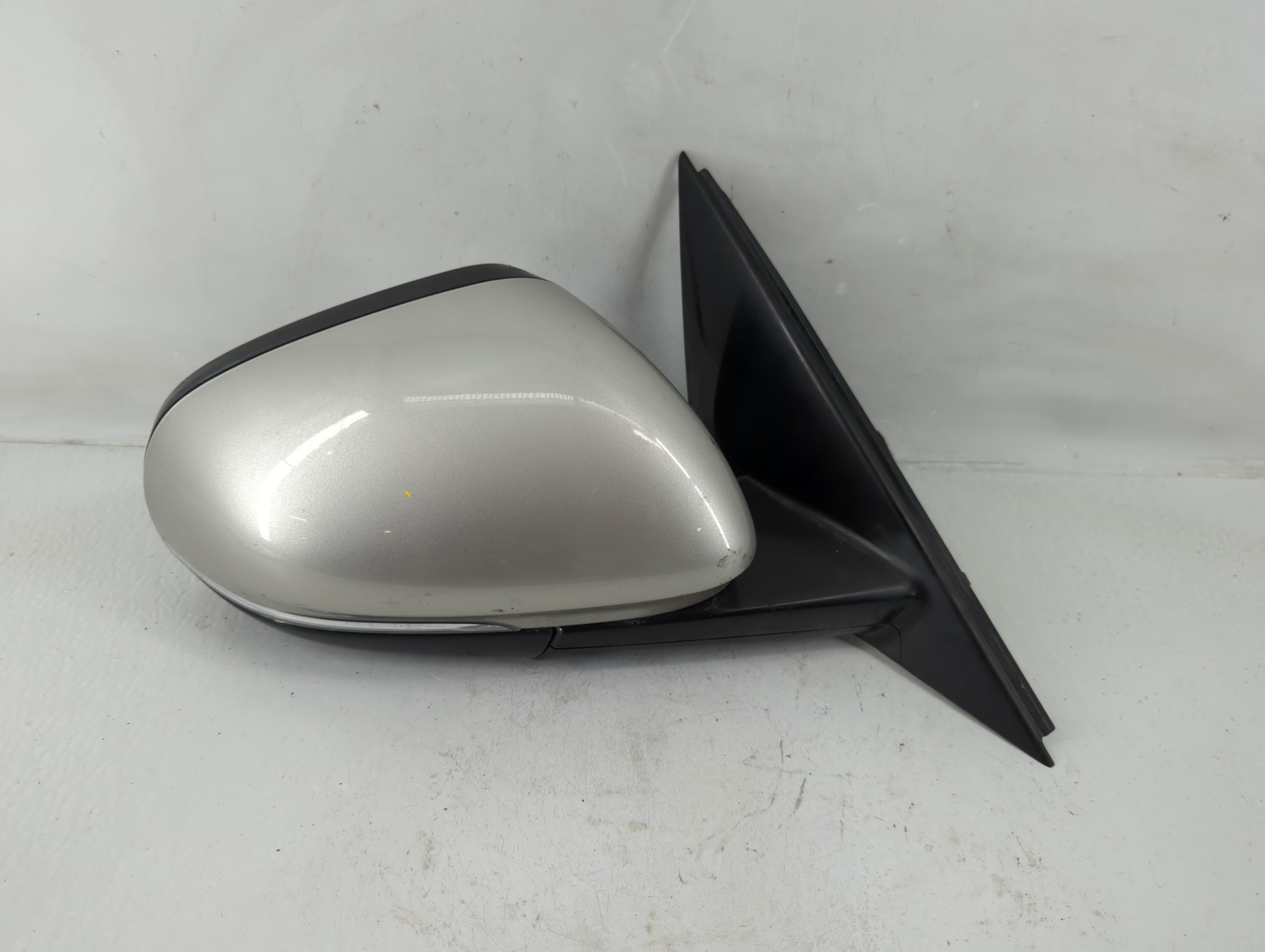Picture of 2017-2019 Jaguar Xe Passenger Right Side View Power Door Mirror Silver 1155567