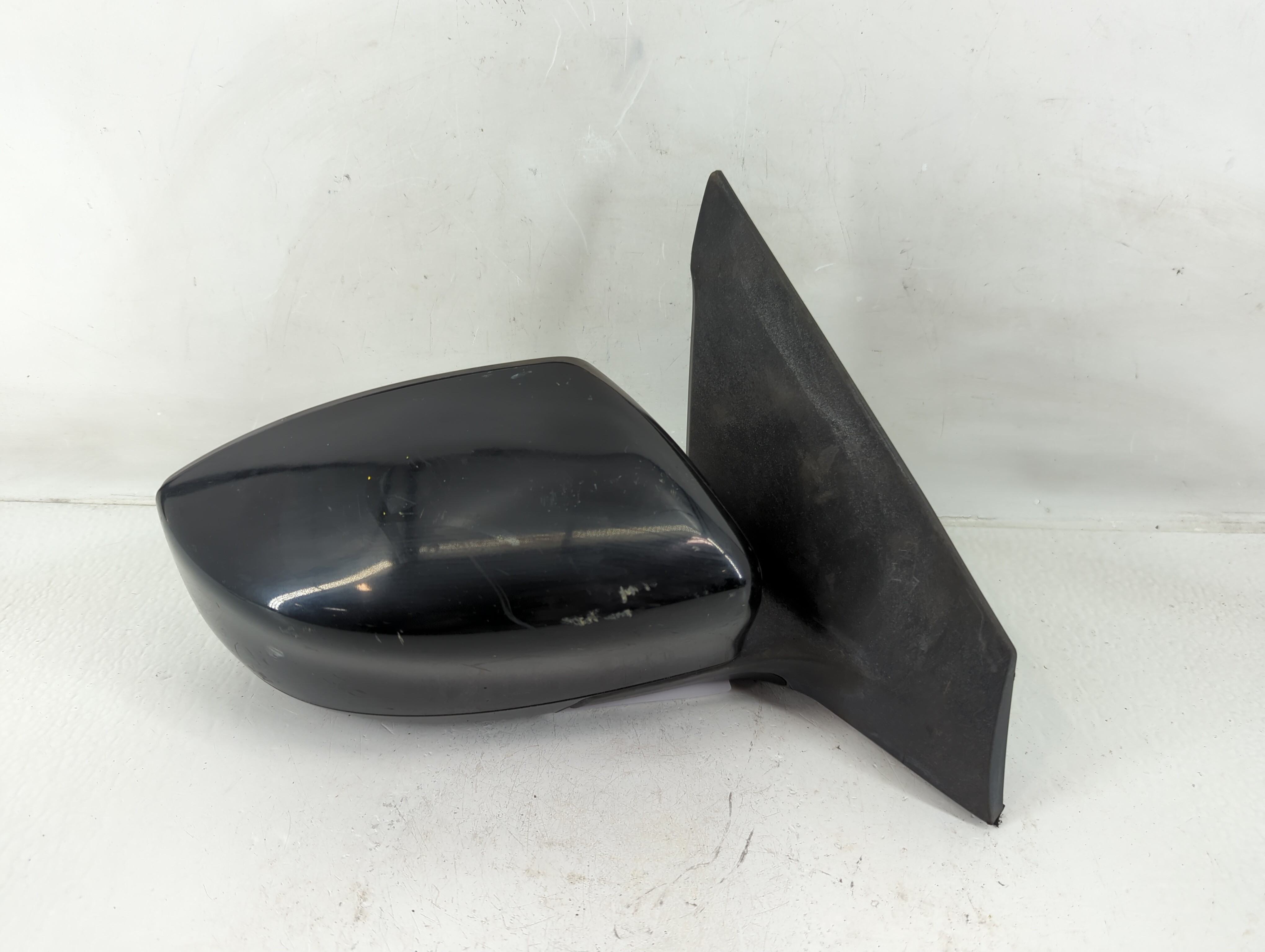 2016-2019 Nissan Sentra Passenger Right Side View Power Door Mirror 1155575 - Oemusedautoparts1.com