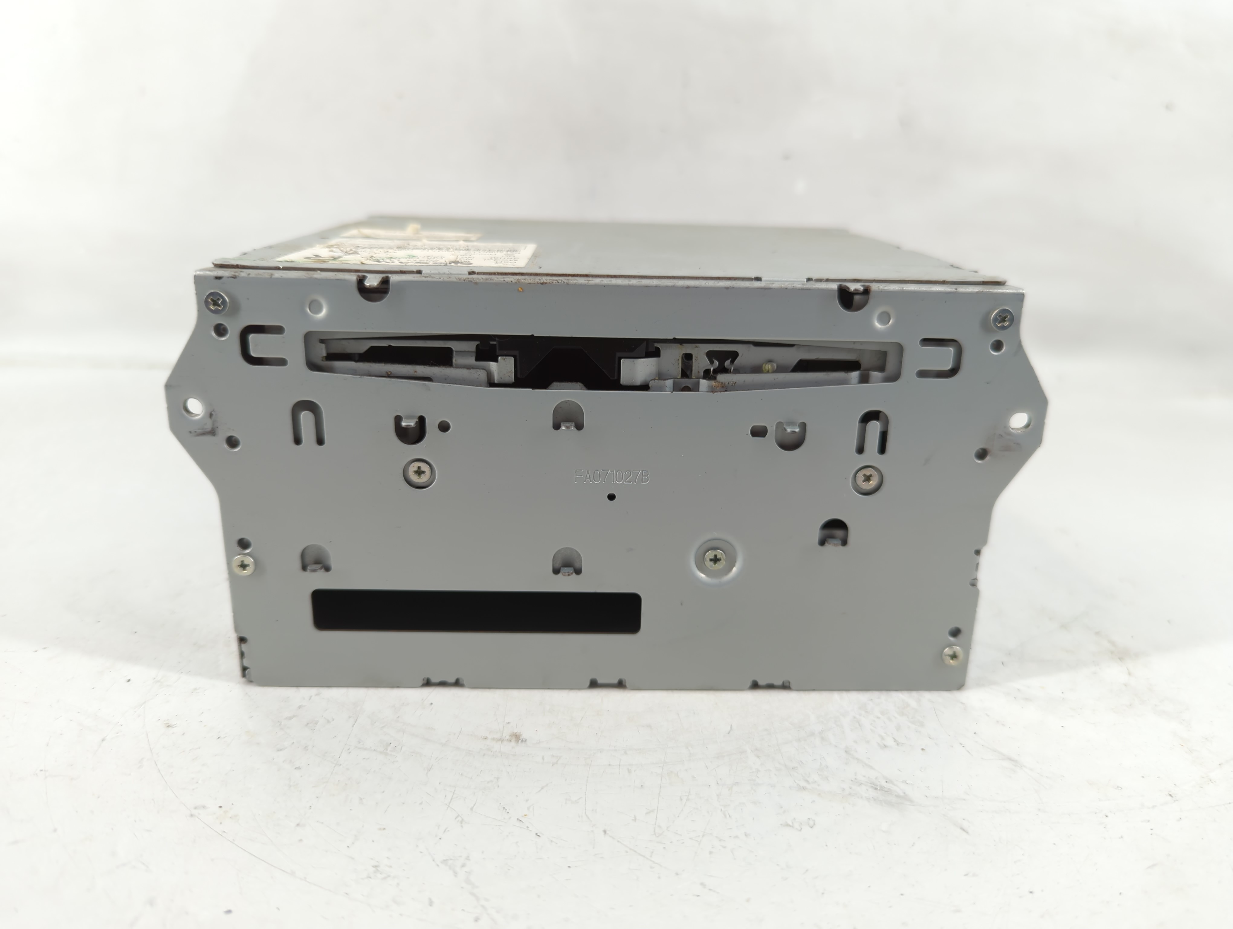 2009-2010 Nissan Murano Am Fm Cd Player Radio Receiver 1155767 - Oemusedautoparts1.com